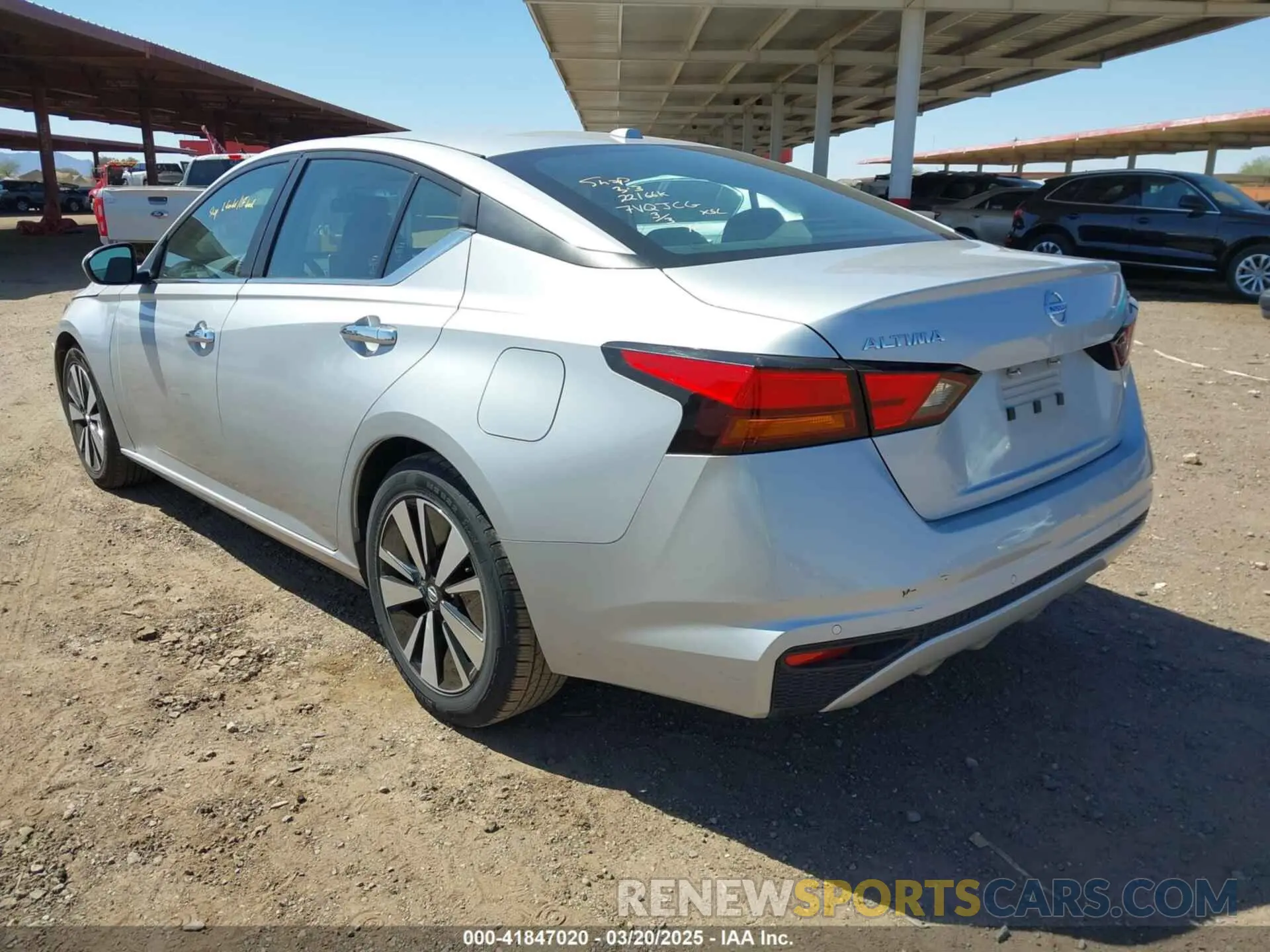 3 fotografías del automóvil dañado 1N4BL4DV8NN339621 NISSAN ALTIMA 2022