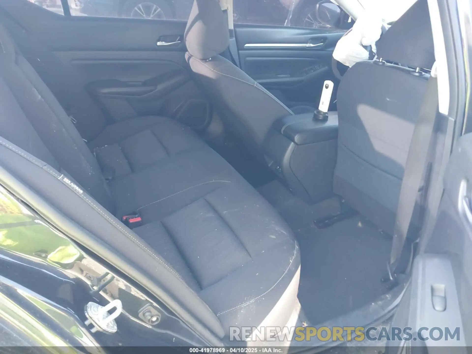 8 fotografías del automóvil dañado 1N4BL4DV9NN302674 NISSAN ALTIMA 2022