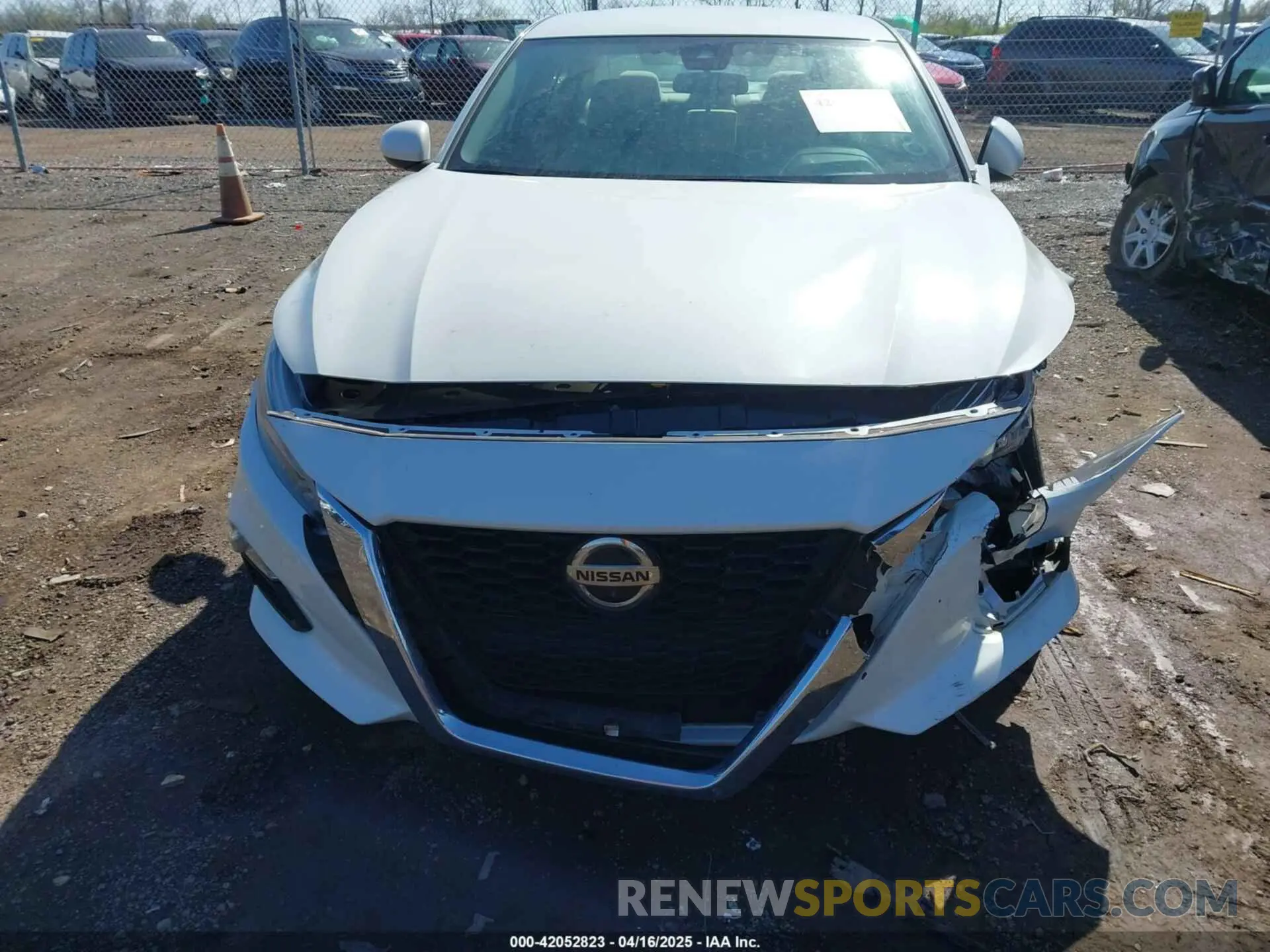 13 fotografías del automóvil dañado 1N4BL4DV9NN339529 NISSAN ALTIMA 2022
