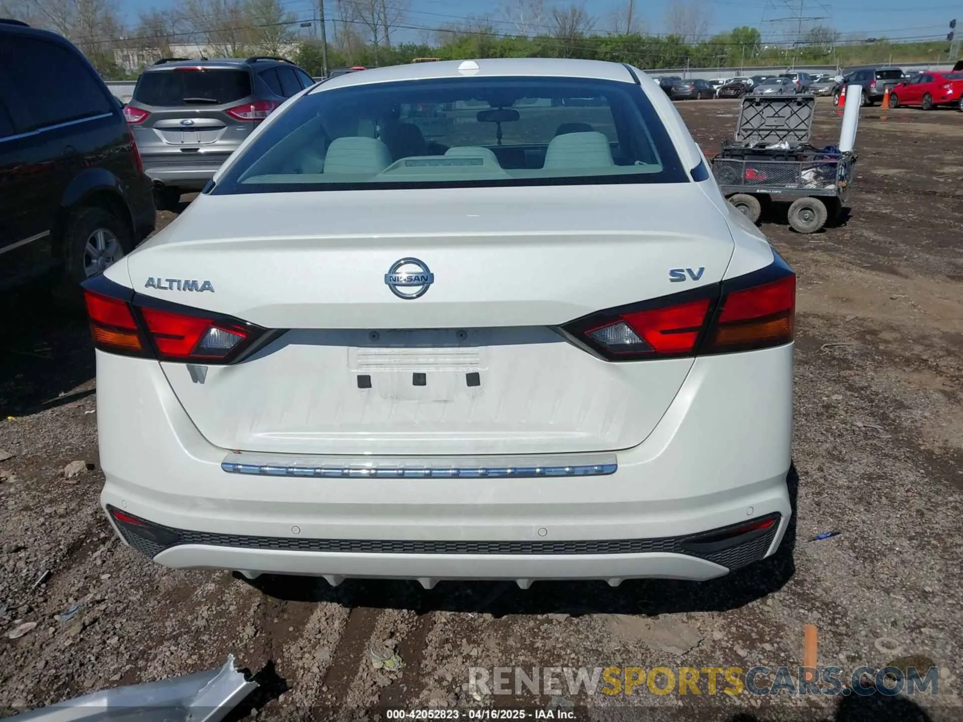 17 fotografías del automóvil dañado 1N4BL4DV9NN339529 NISSAN ALTIMA 2022
