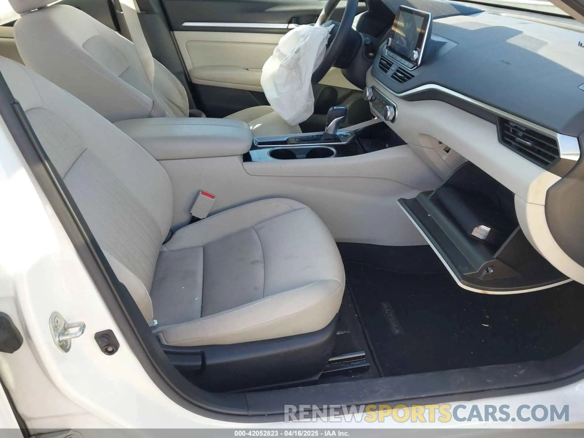 5 fotografías del automóvil dañado 1N4BL4DV9NN339529 NISSAN ALTIMA 2022