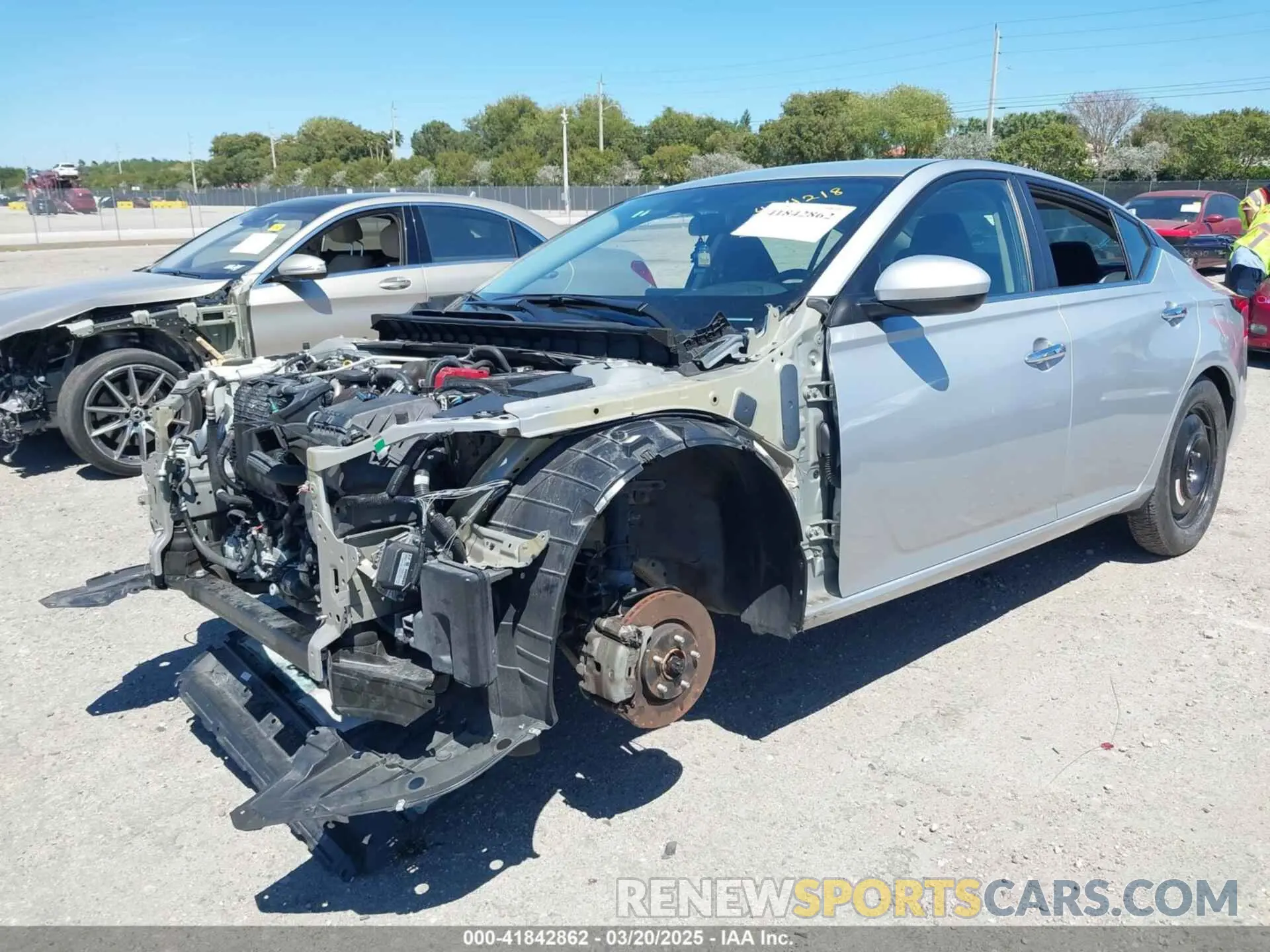 2 fotografías del automóvil dañado 1N4BL4DV9NN395888 NISSAN ALTIMA 2022