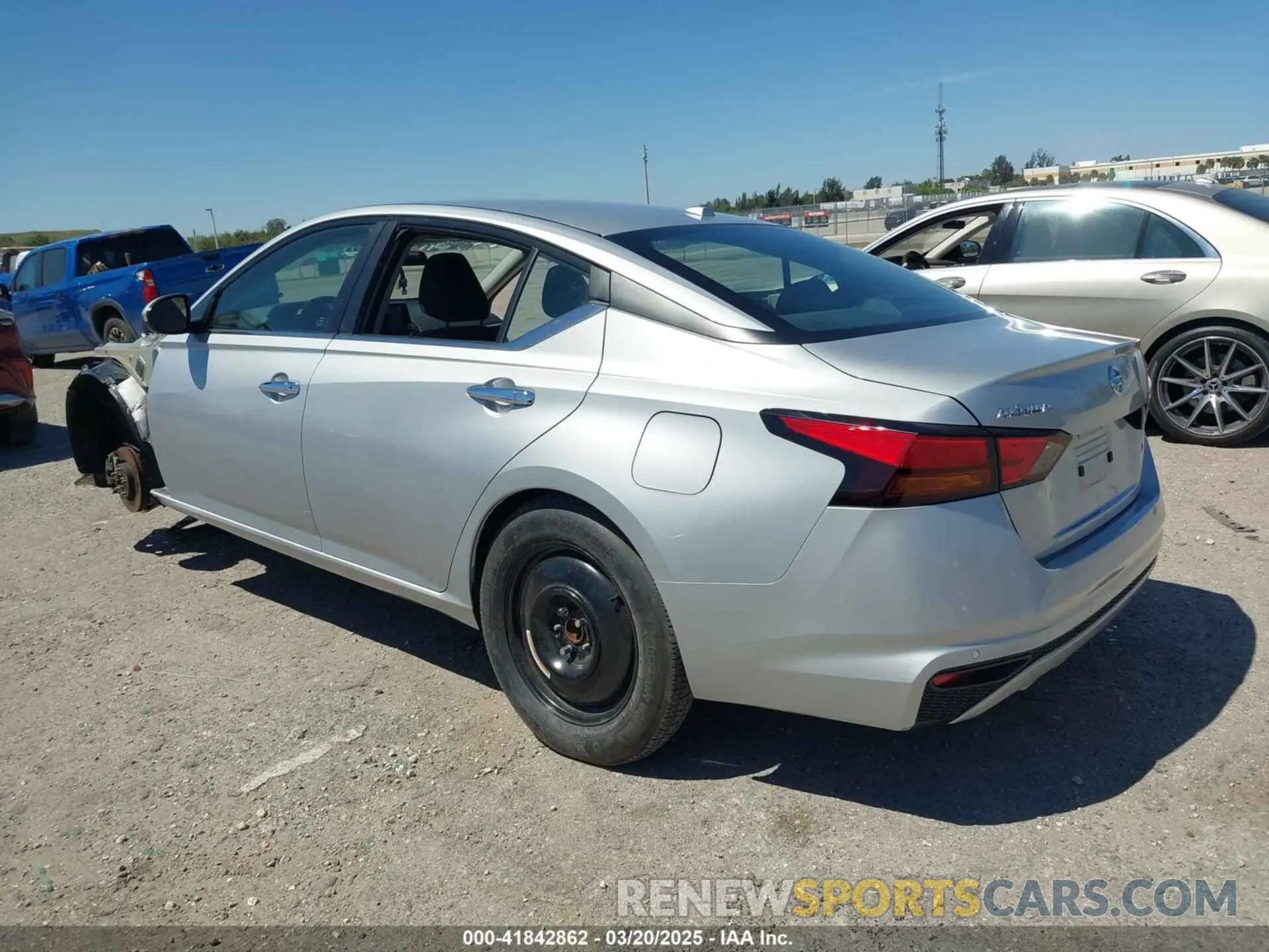 3 fotografías del automóvil dañado 1N4BL4DV9NN395888 NISSAN ALTIMA 2022