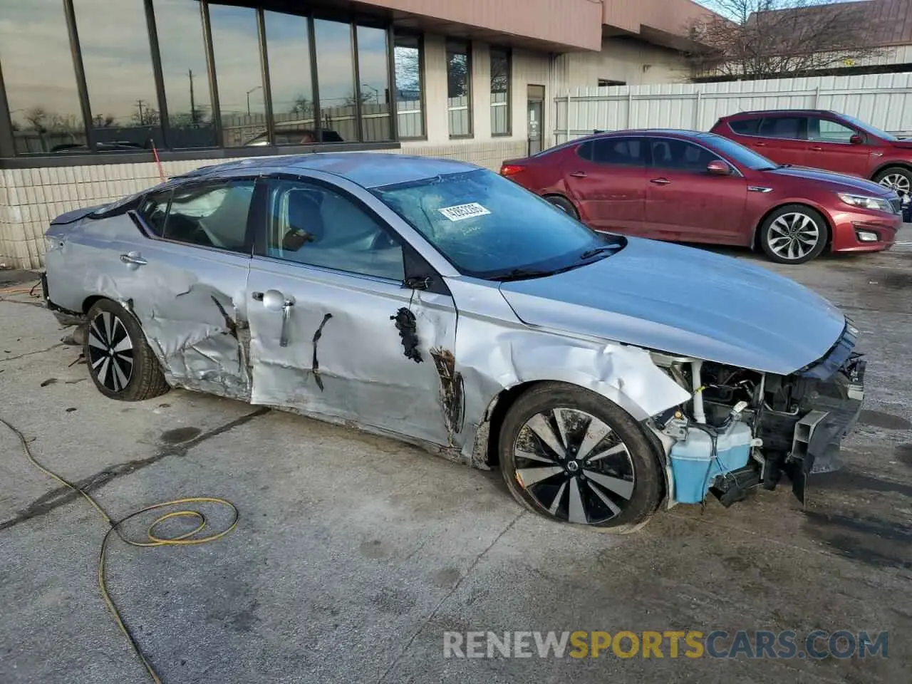 4 fotografías del automóvil dañado 1N4BL4DVXNN323663 NISSAN ALTIMA 2022