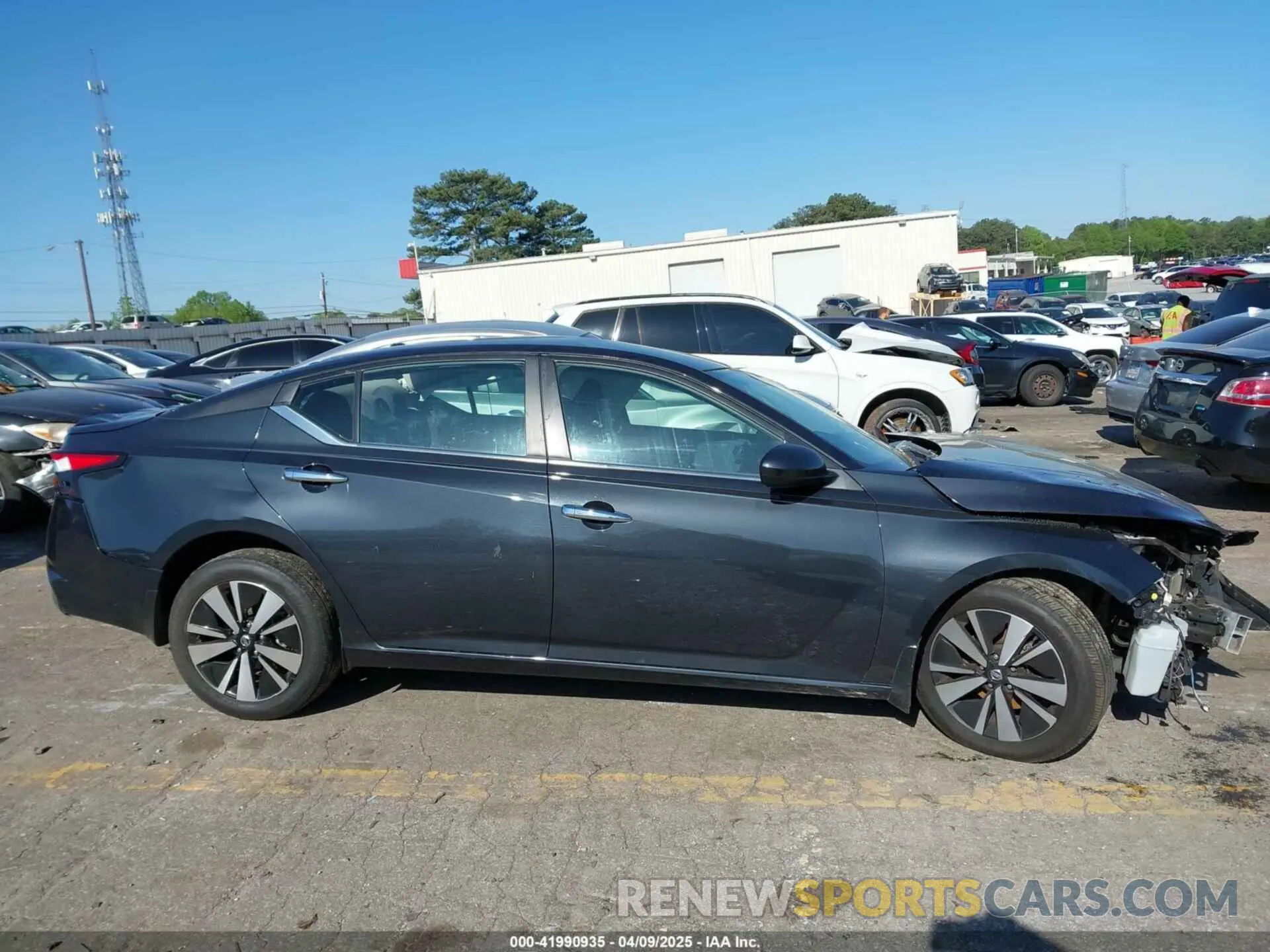 12 fotografías del automóvil dañado 1N4BL4DW6NN366681 NISSAN ALTIMA 2022