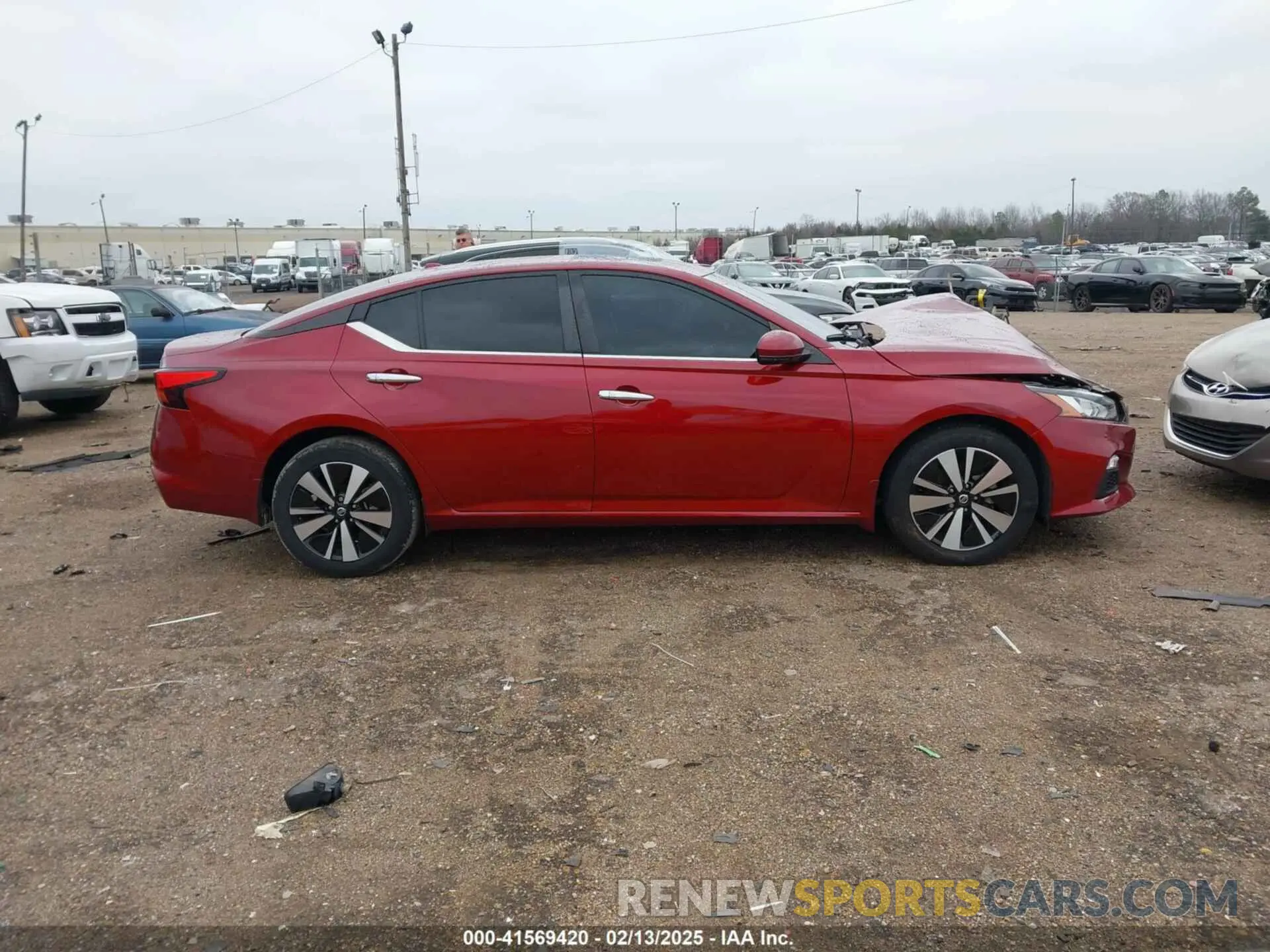 13 fotografías del automóvil dañado 1N4BL4DWXNN339712 NISSAN ALTIMA 2022