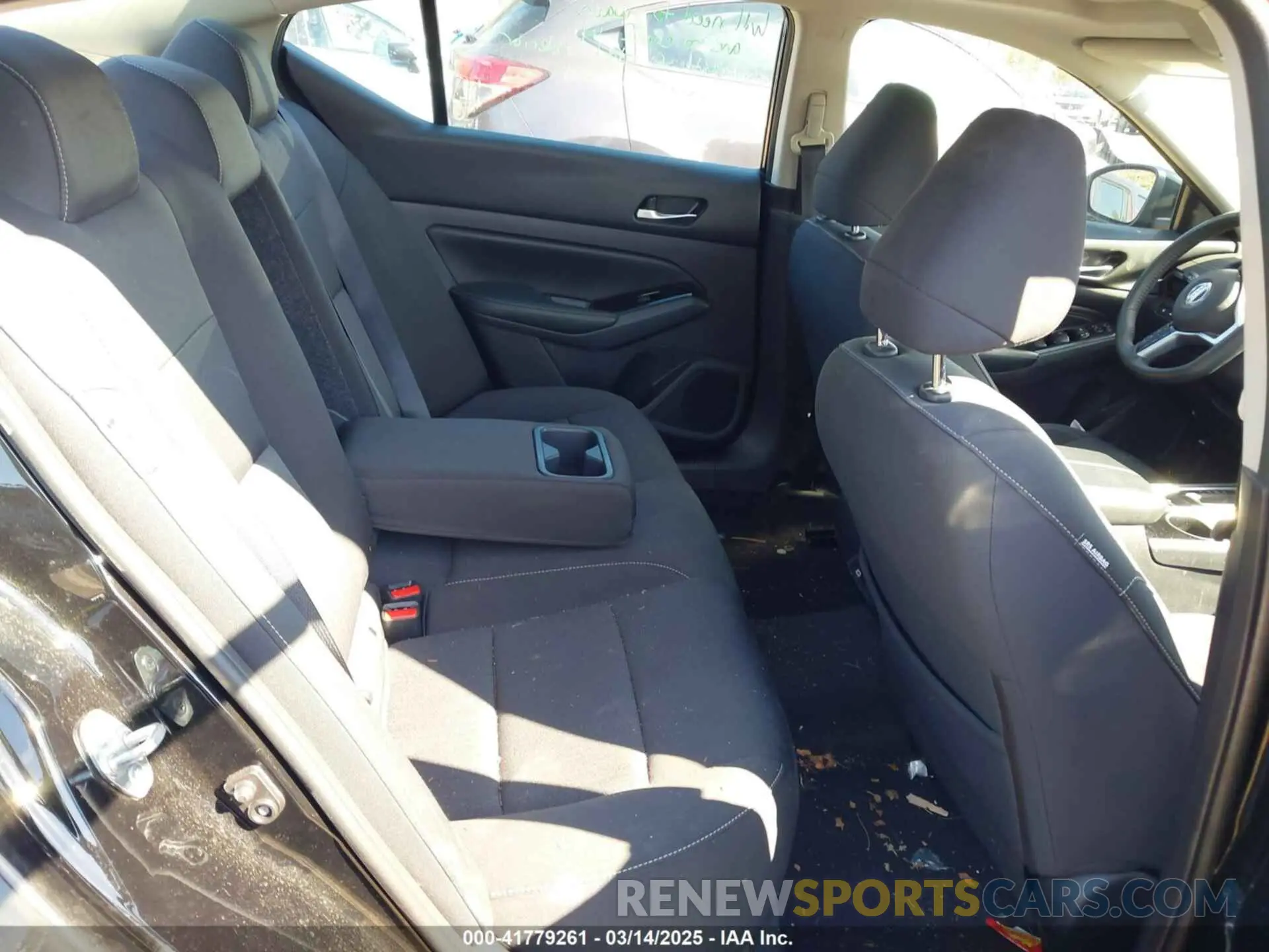 8 fotografías del automóvil dañado 1N4BL4DWXNN381832 NISSAN ALTIMA 2022