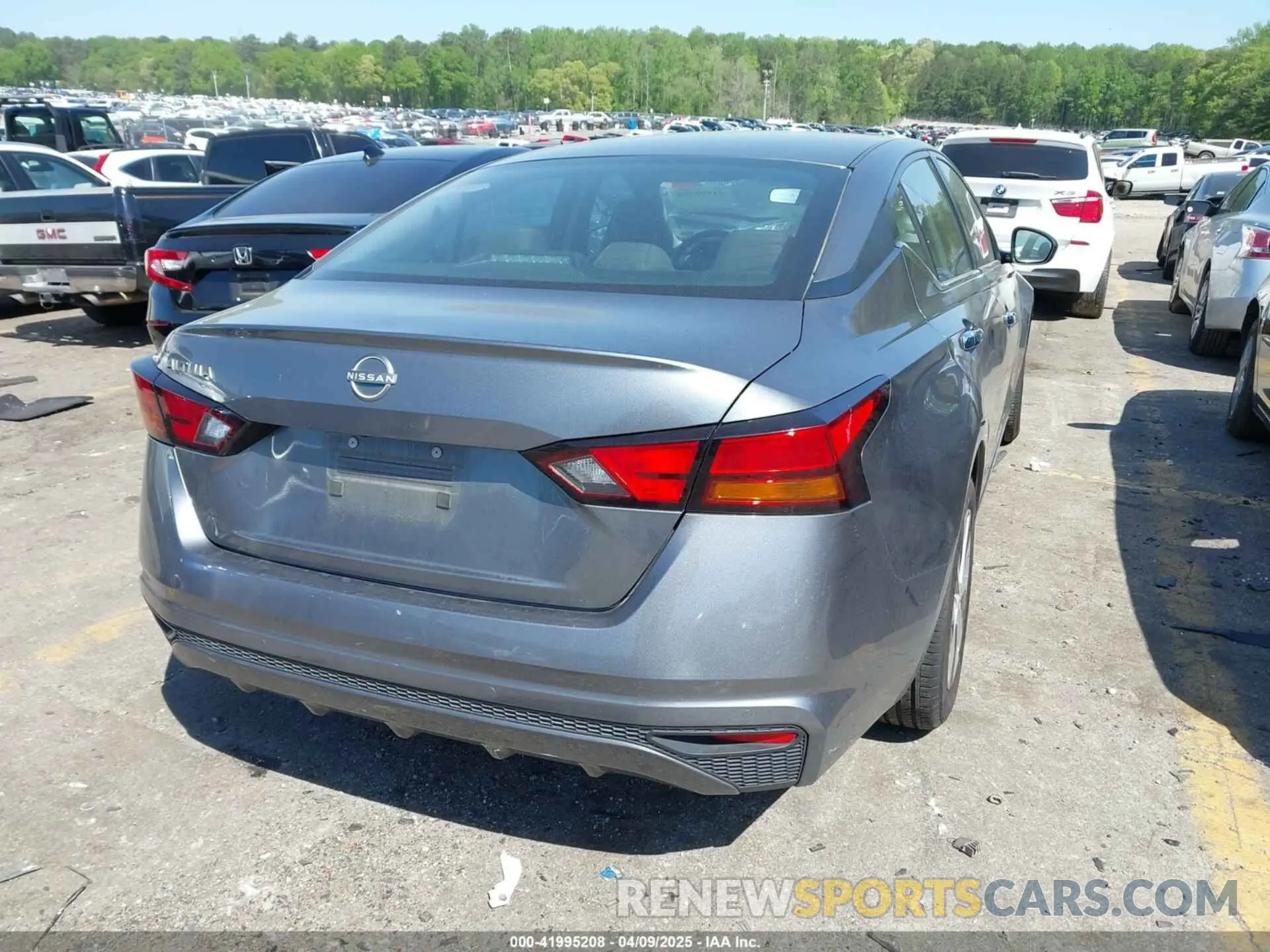 4 fotografías del automóvil dañado 1N4BL4BV4PN357555 NISSAN ALTIMA 2023