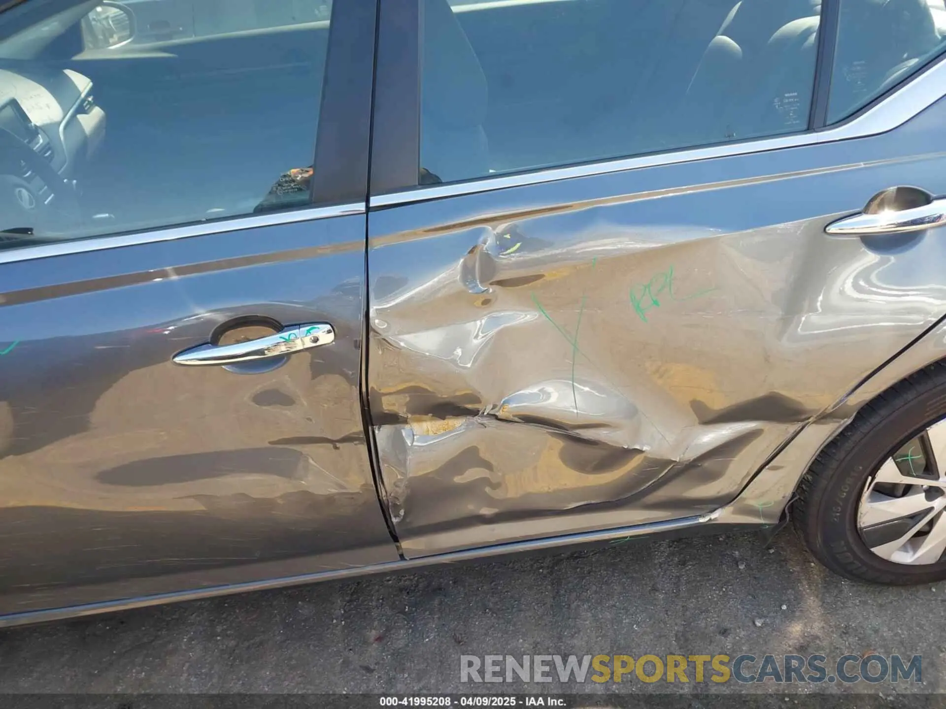 6 fotografías del automóvil dañado 1N4BL4BV4PN357555 NISSAN ALTIMA 2023