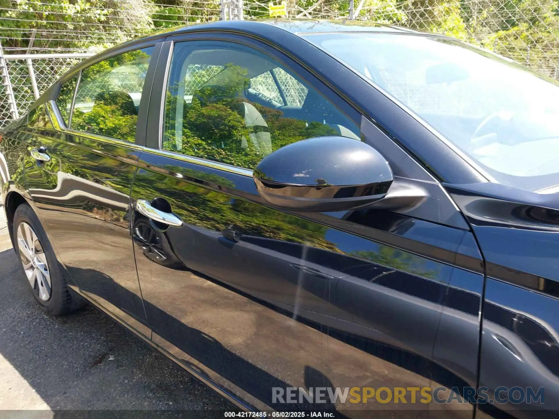 13 fotografías del automóvil dañado 1N4BL4BV5PN409260 NISSAN ALTIMA 2023