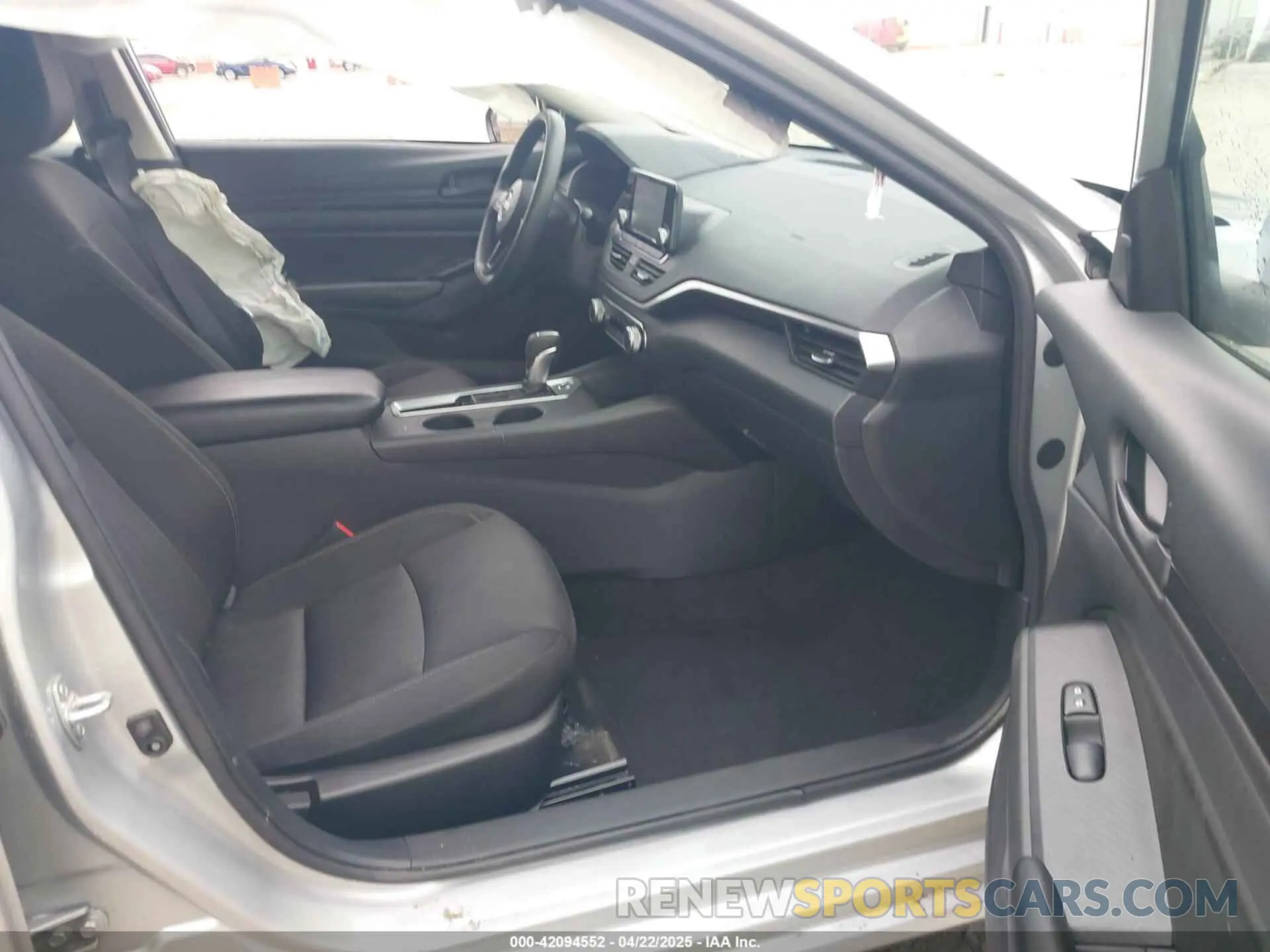 5 fotografías del automóvil dañado 1N4BL4BV6PN312004 NISSAN ALTIMA 2023