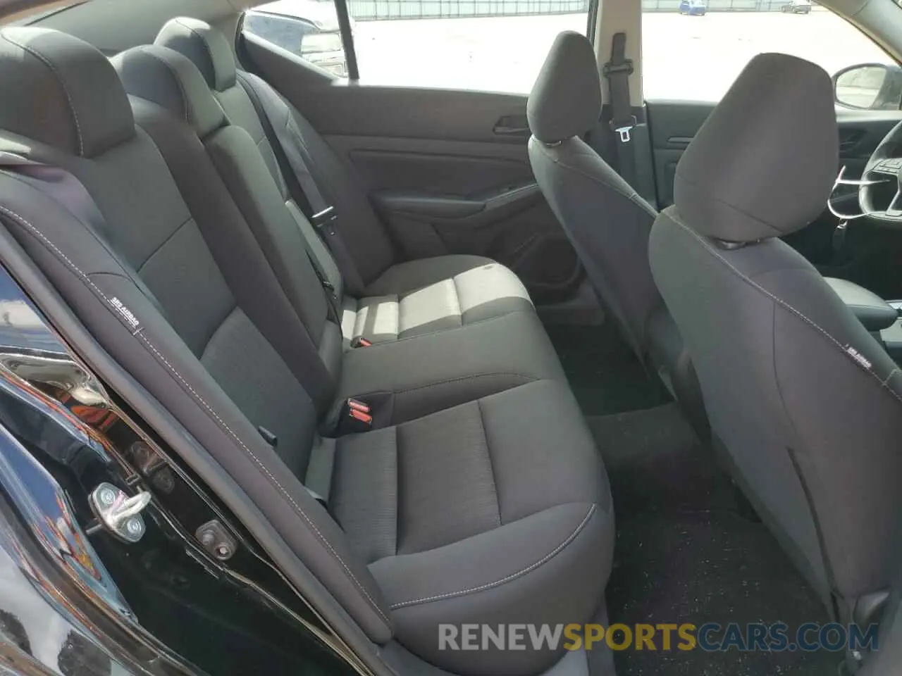 10 fotografías del automóvil dañado 1N4BL4BV6PN419232 NISSAN ALTIMA 2023