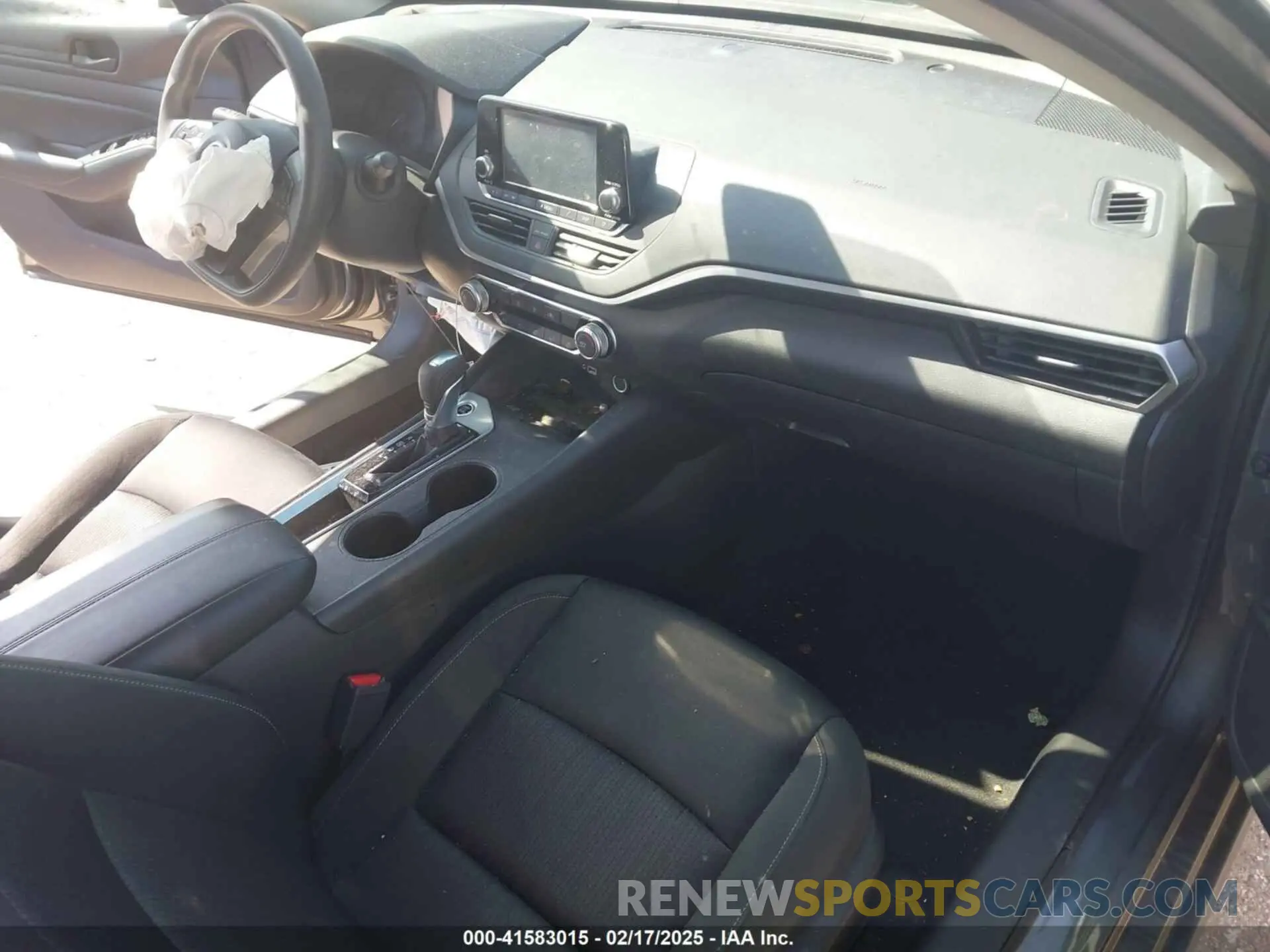 5 fotografías del automóvil dañado 1N4BL4BV7PN332567 NISSAN ALTIMA 2023