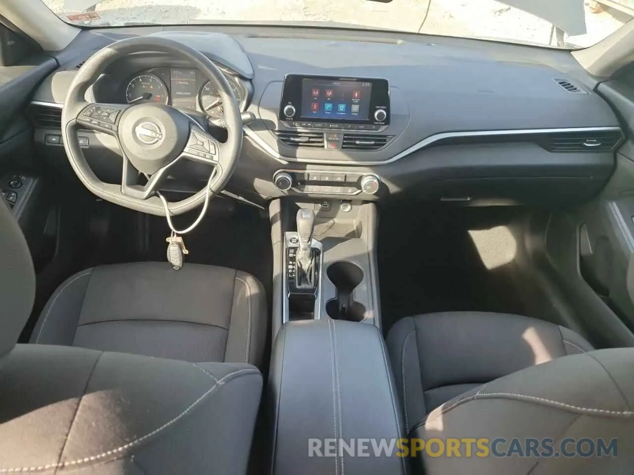 8 fotografías del automóvil dañado 1N4BL4BV7PN378285 NISSAN ALTIMA 2023