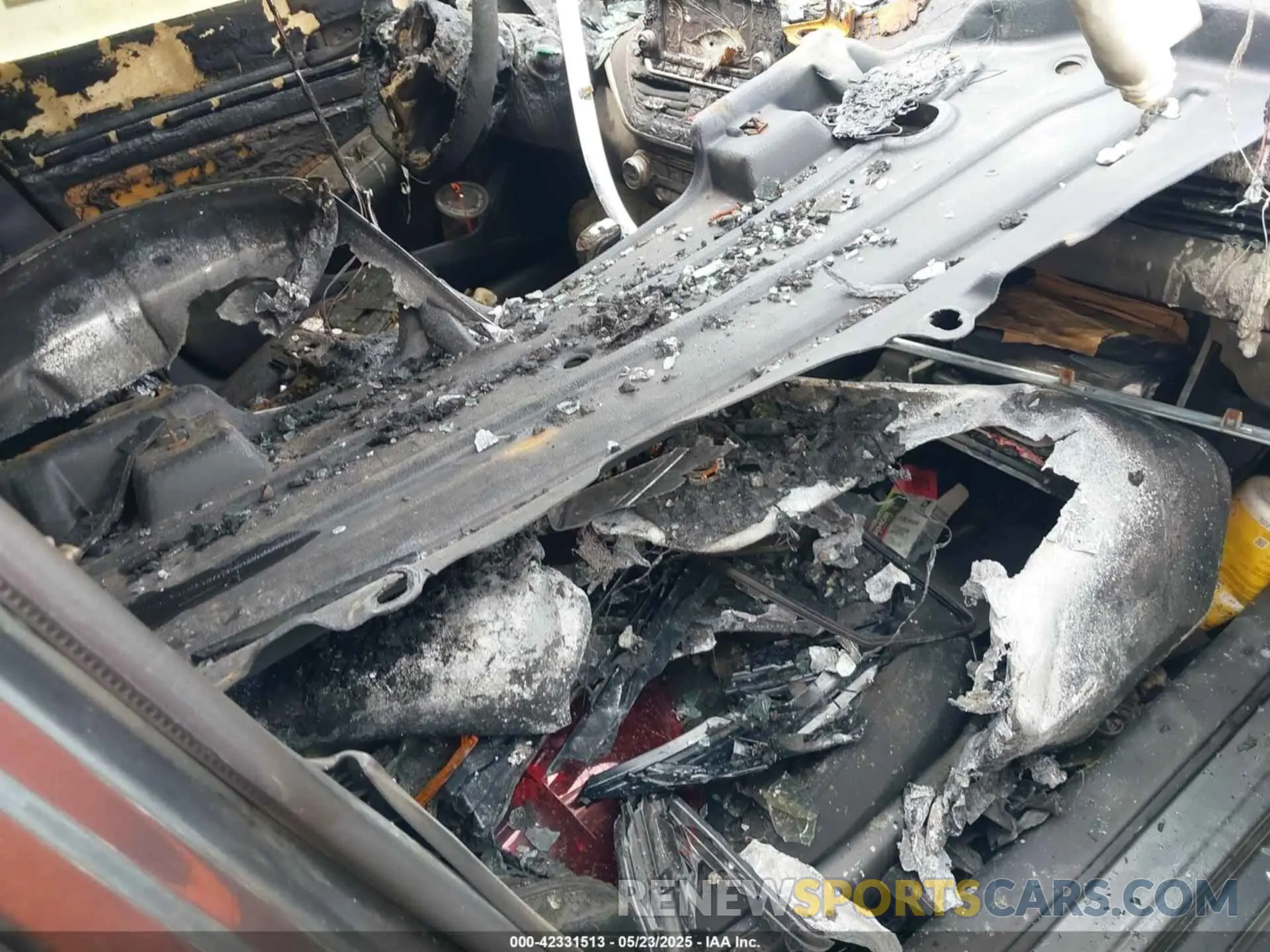 5 fotografías del automóvil dañado 1N4BL4BV9PN347300 NISSAN ALTIMA 2023