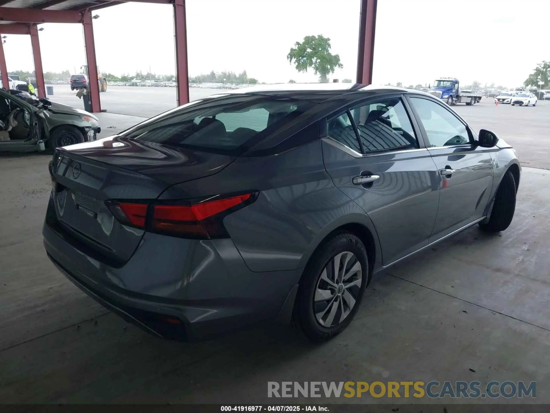 4 fotografías del automóvil dañado 1N4BL4BVXPN310238 NISSAN ALTIMA 2023