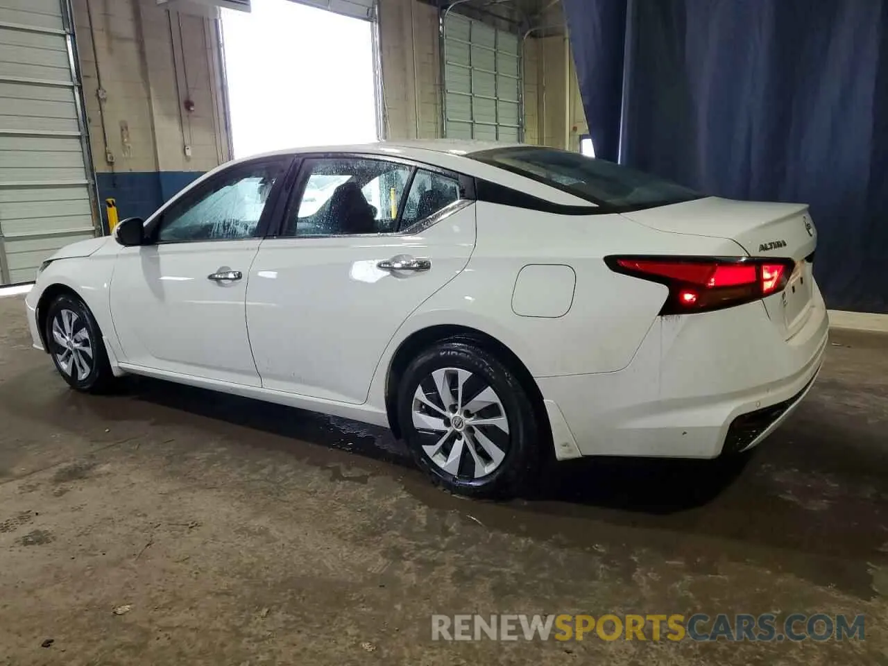 2 fotografías del automóvil dañado 1N4BL4BVXPN391788 NISSAN ALTIMA 2023