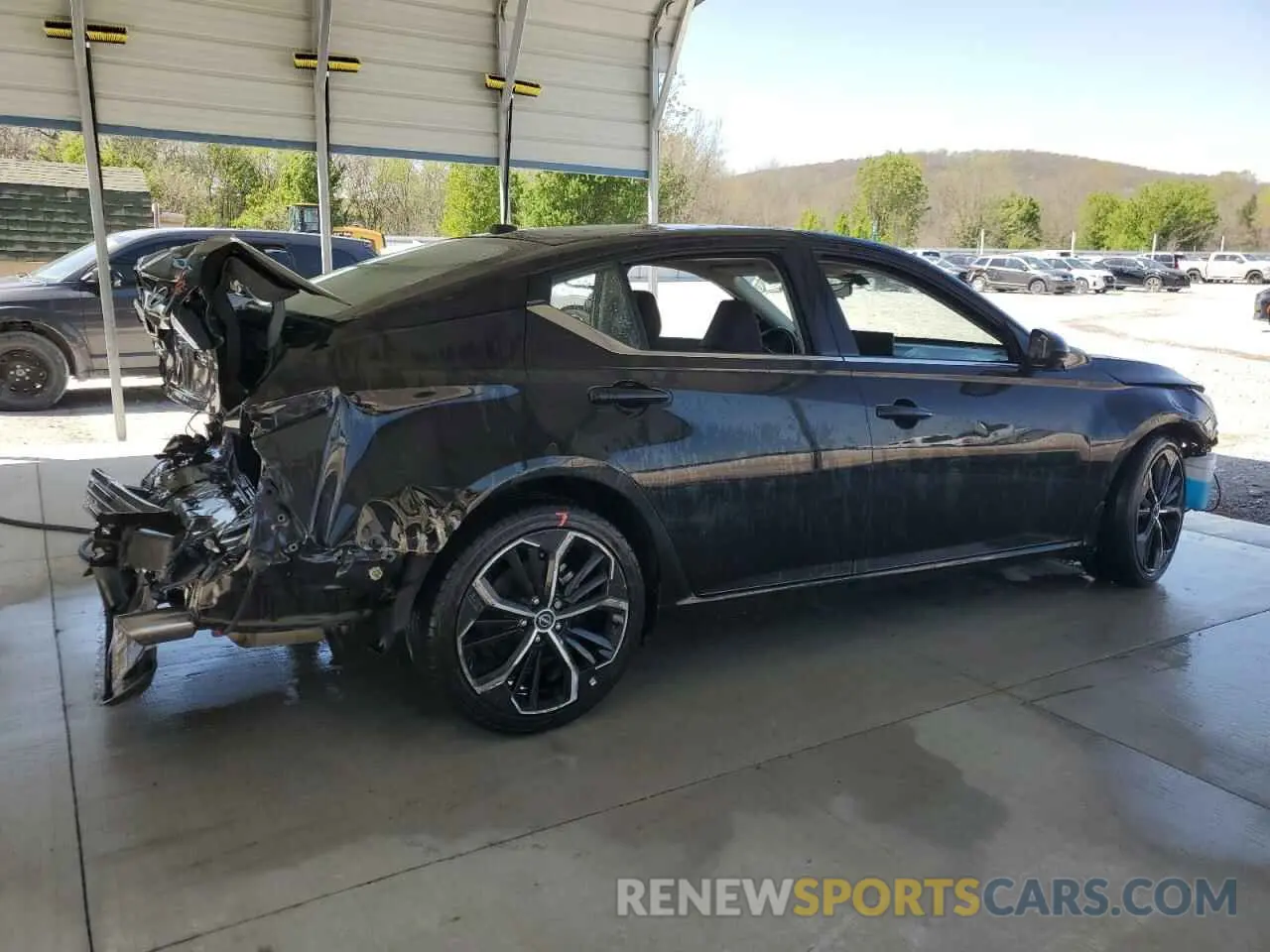 3 fotografías del automóvil dañado 1N4BL4CV2PN301452 NISSAN ALTIMA 2023
