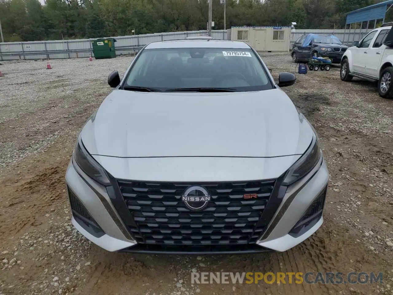 5 fotografías del automóvil dañado 1N4BL4CV2PN346102 NISSAN ALTIMA 2023