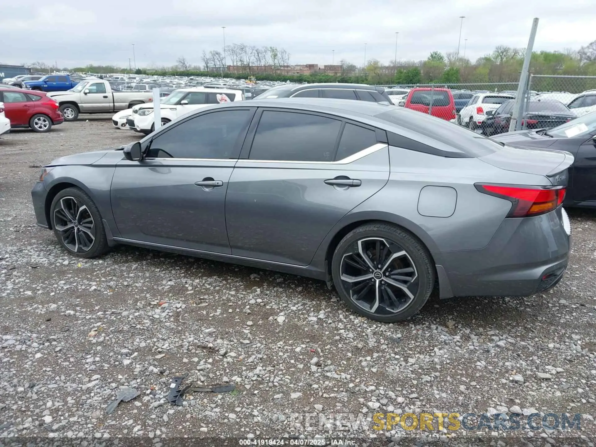 14 fotografías del automóvil dañado 1N4BL4CV2PN406086 NISSAN ALTIMA 2023