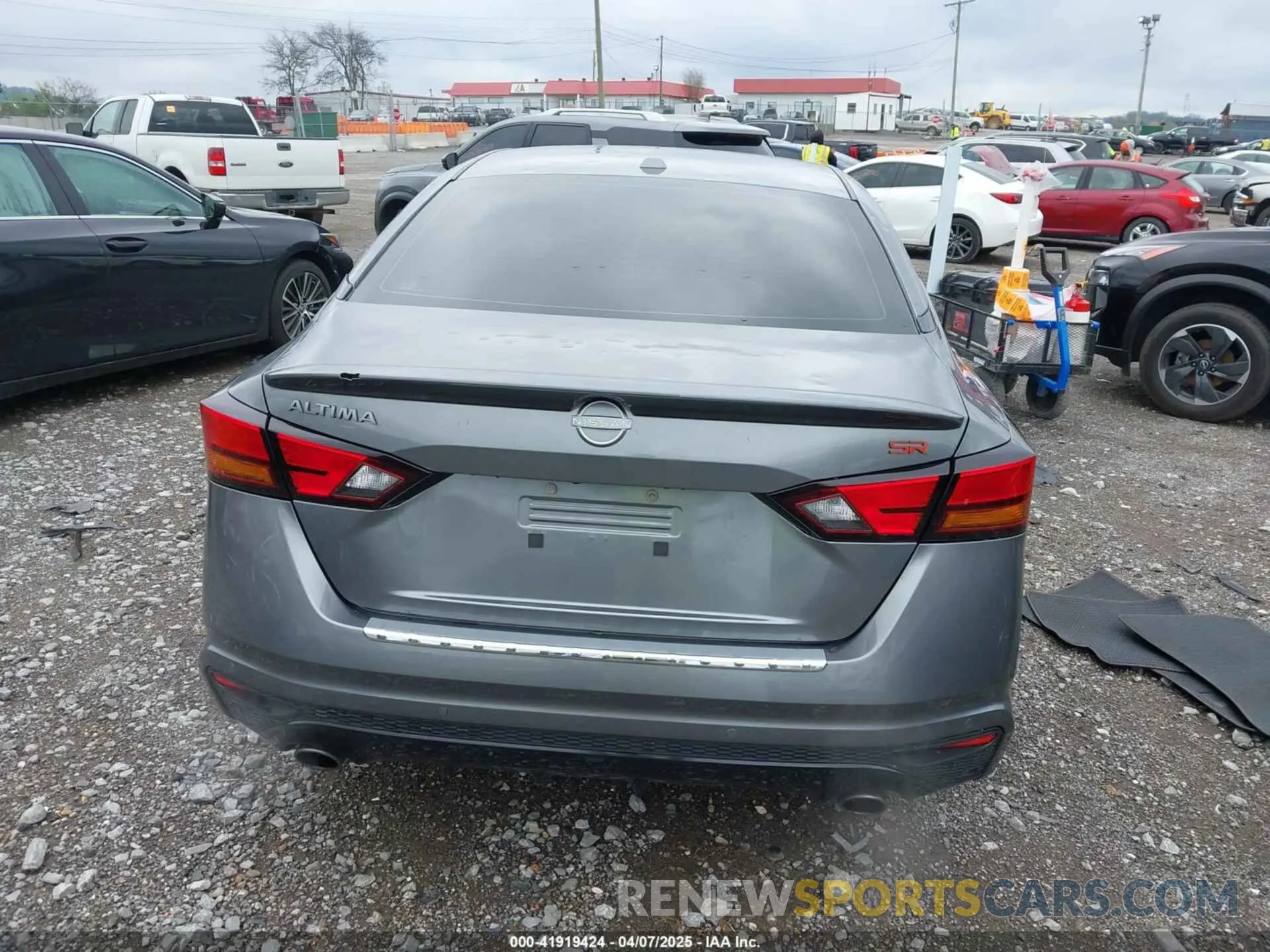16 fotografías del automóvil dañado 1N4BL4CV2PN406086 NISSAN ALTIMA 2023