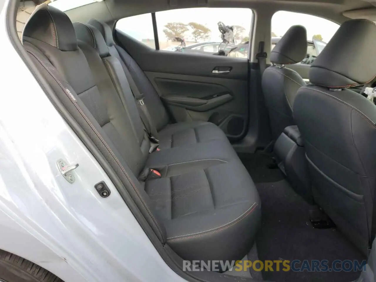 10 fotografías del automóvil dañado 1N4BL4CV4PN335327 NISSAN ALTIMA 2023