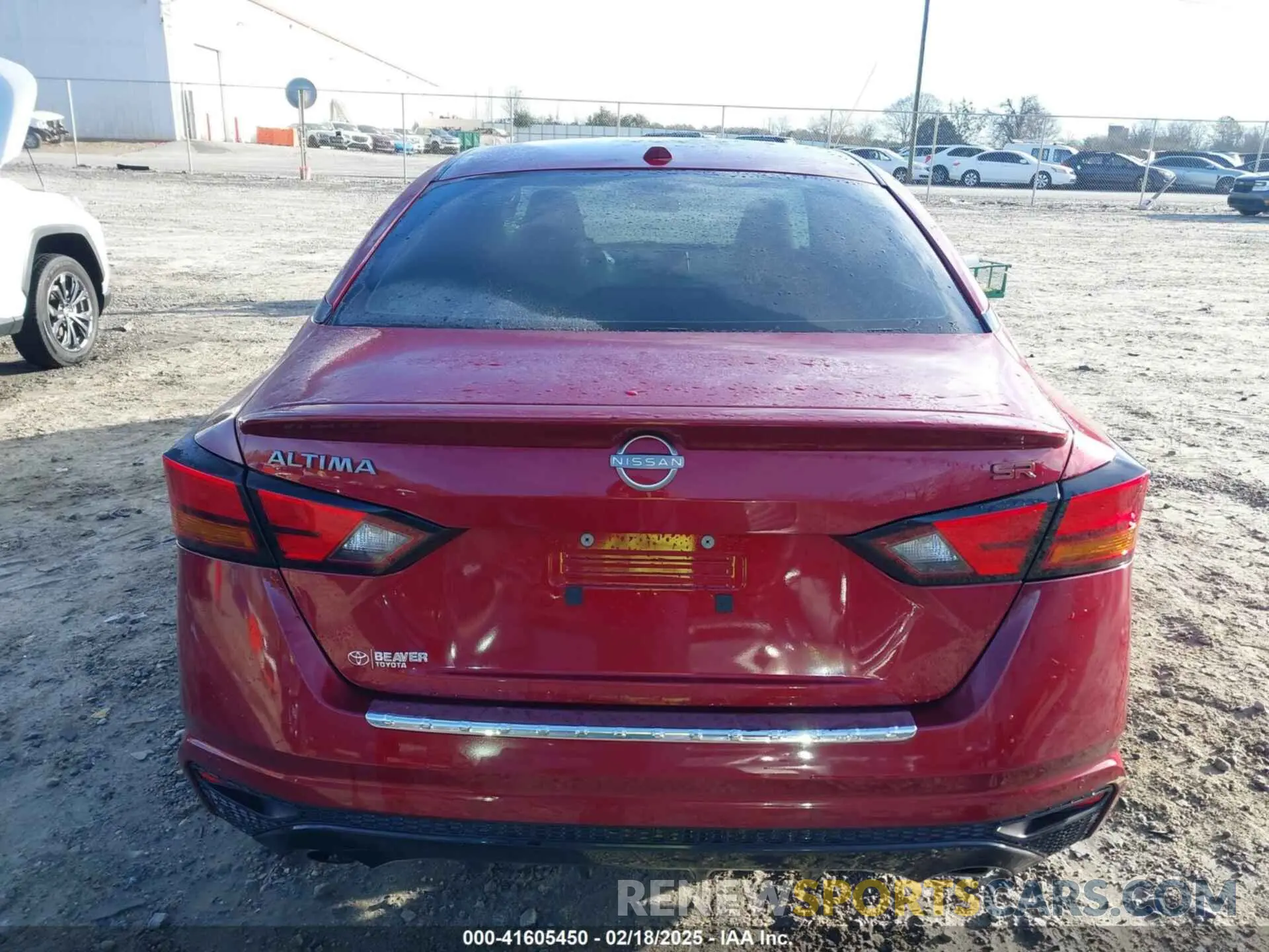 17 fotografías del automóvil dañado 1N4BL4CV6PN338536 NISSAN ALTIMA 2023