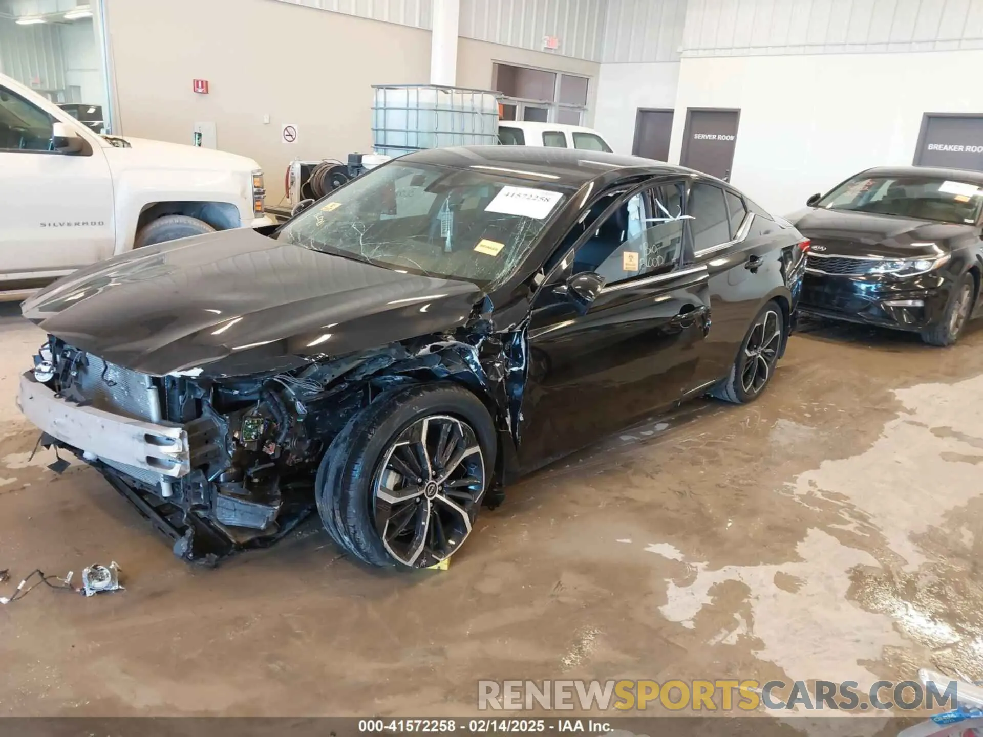 2 fotografías del automóvil dañado 1N4BL4CV6PN344904 NISSAN ALTIMA 2023