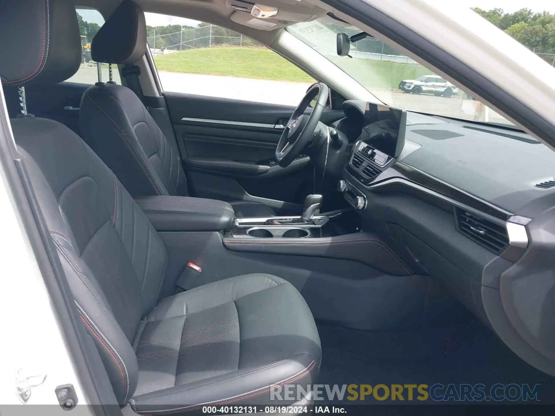 5 fotografías del automóvil dañado 1N4BL4CV6PN355112 NISSAN ALTIMA 2023