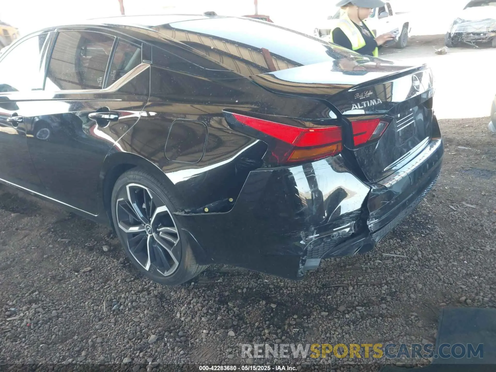 6 fotografías del automóvil dañado 1N4BL4CV6PN378602 NISSAN ALTIMA 2023