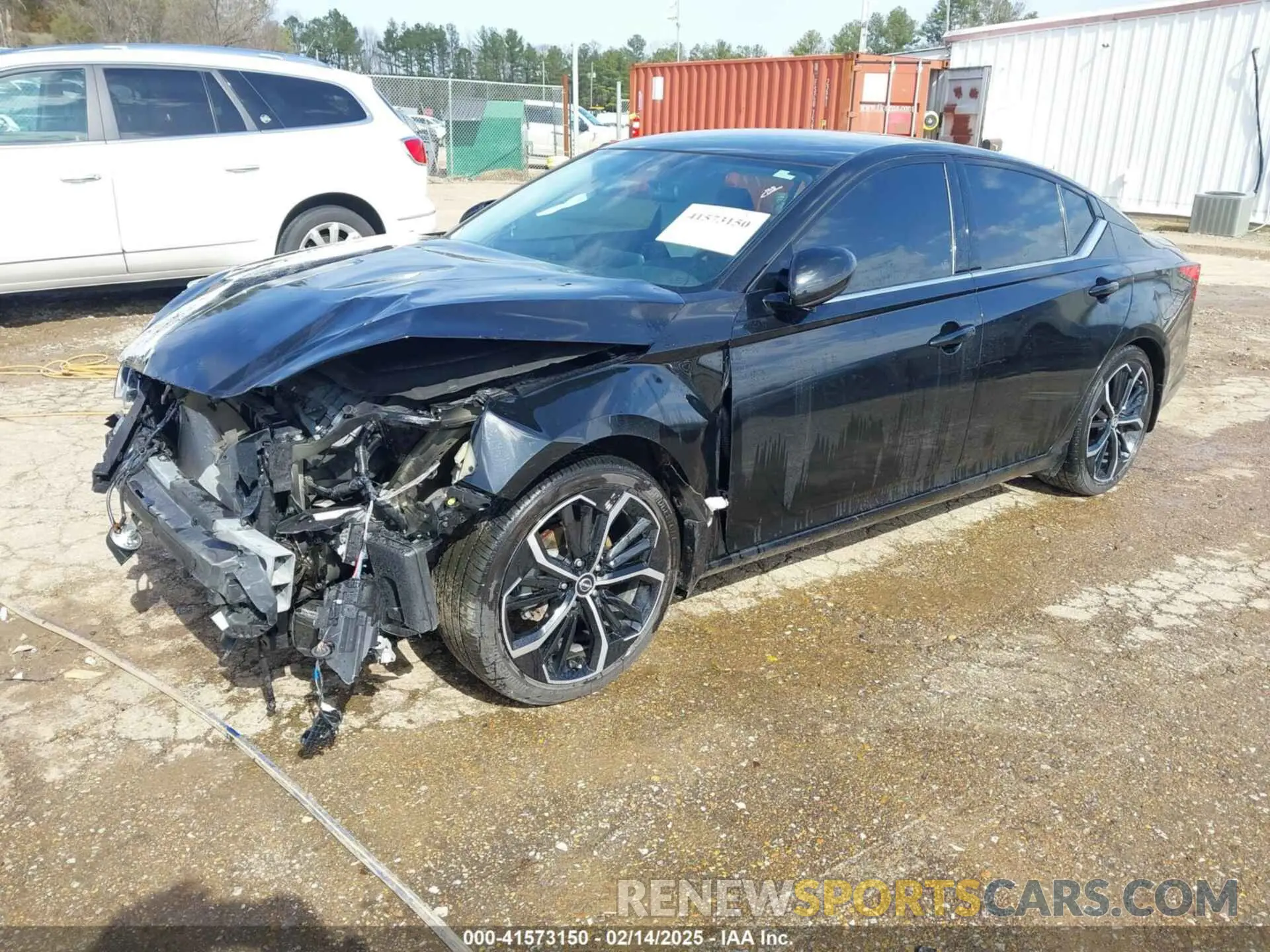 2 fotografías del automóvil dañado 1N4BL4CV6PN398266 NISSAN ALTIMA 2023