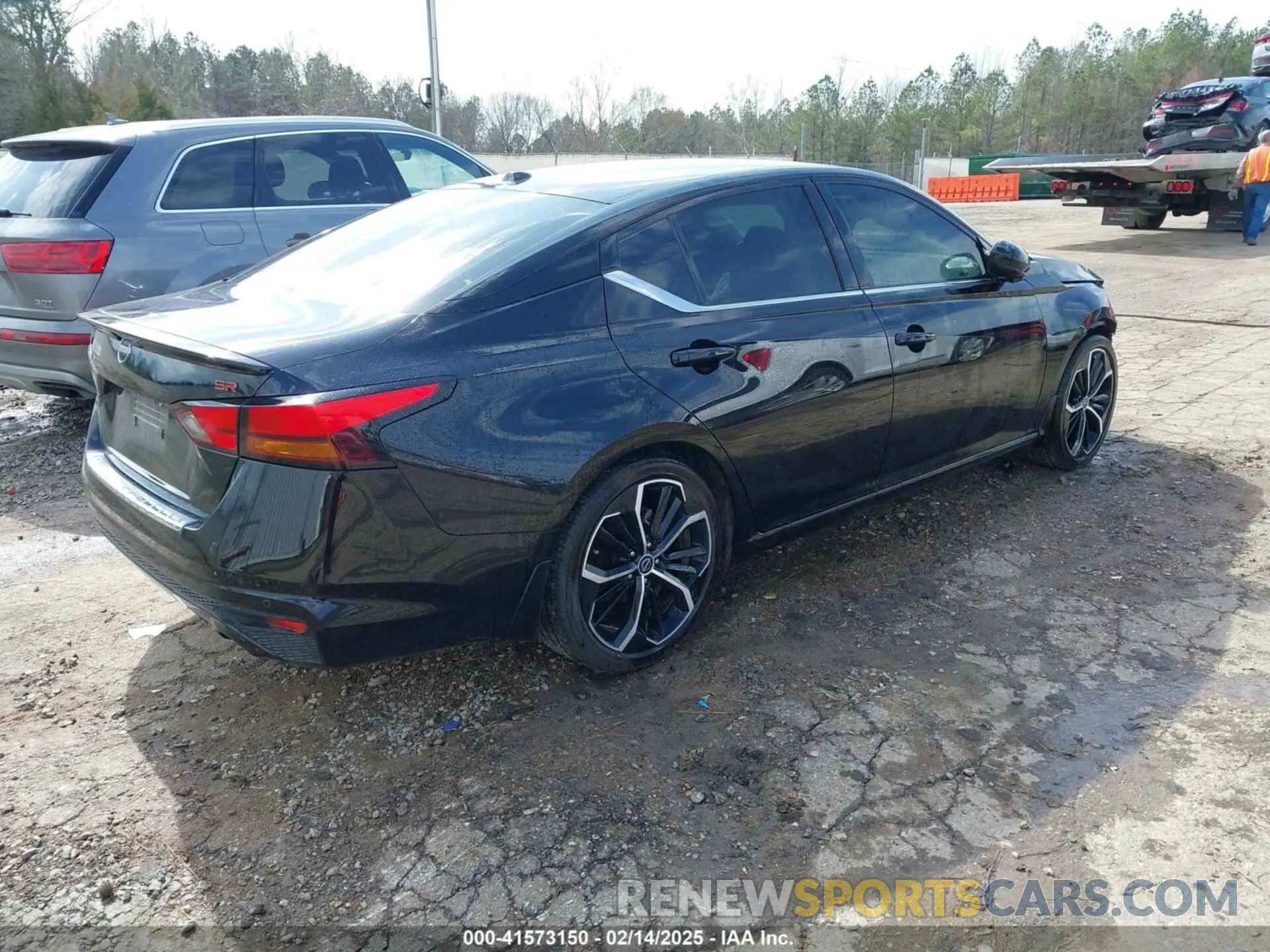 4 fotografías del automóvil dañado 1N4BL4CV6PN398266 NISSAN ALTIMA 2023