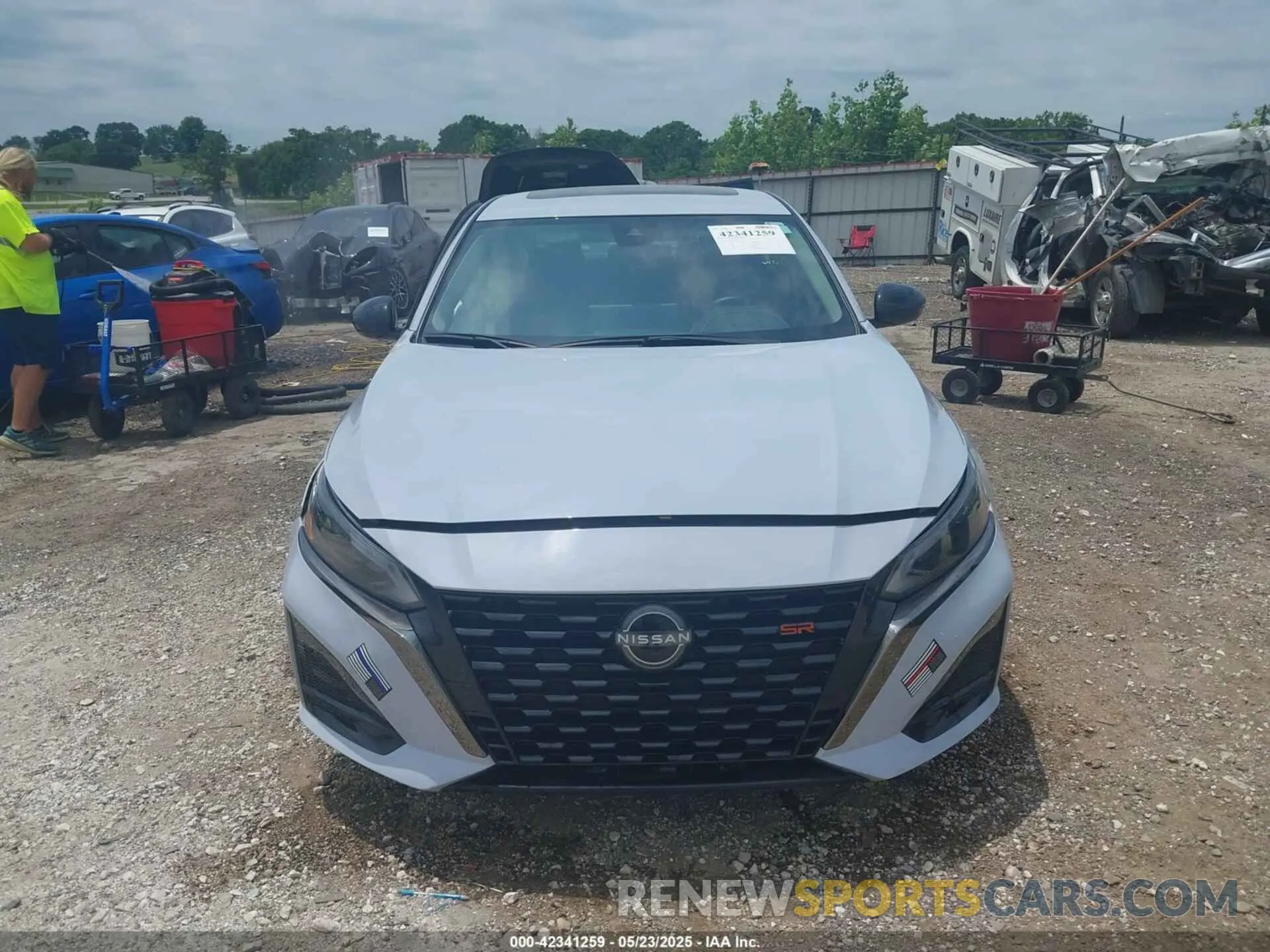11 fotografías del automóvil dañado 1N4BL4CV6PN401554 NISSAN ALTIMA 2023