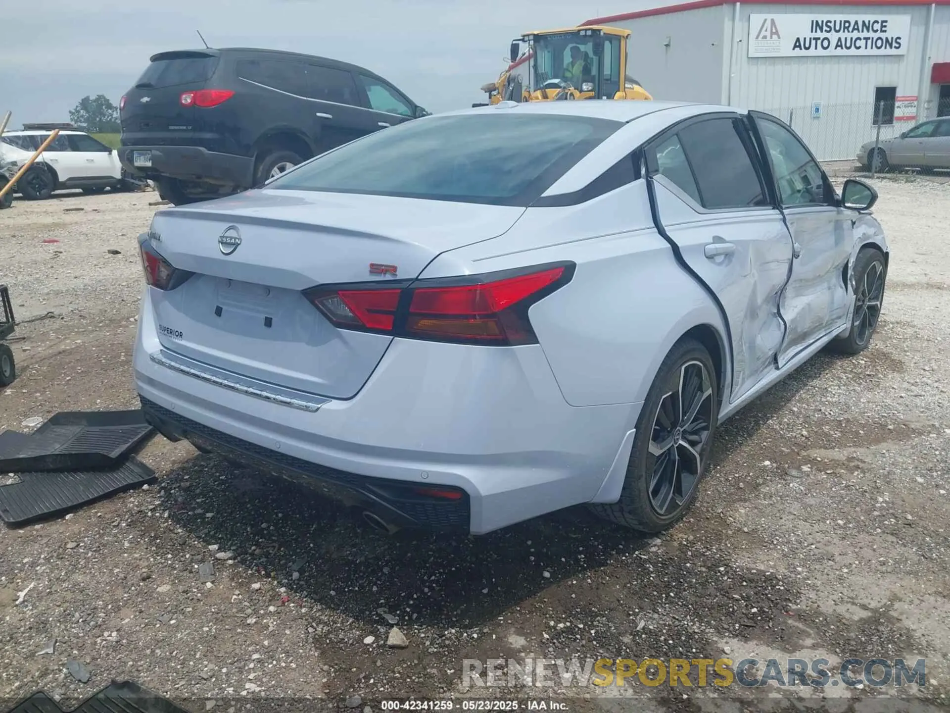 4 fotografías del automóvil dañado 1N4BL4CV6PN401554 NISSAN ALTIMA 2023