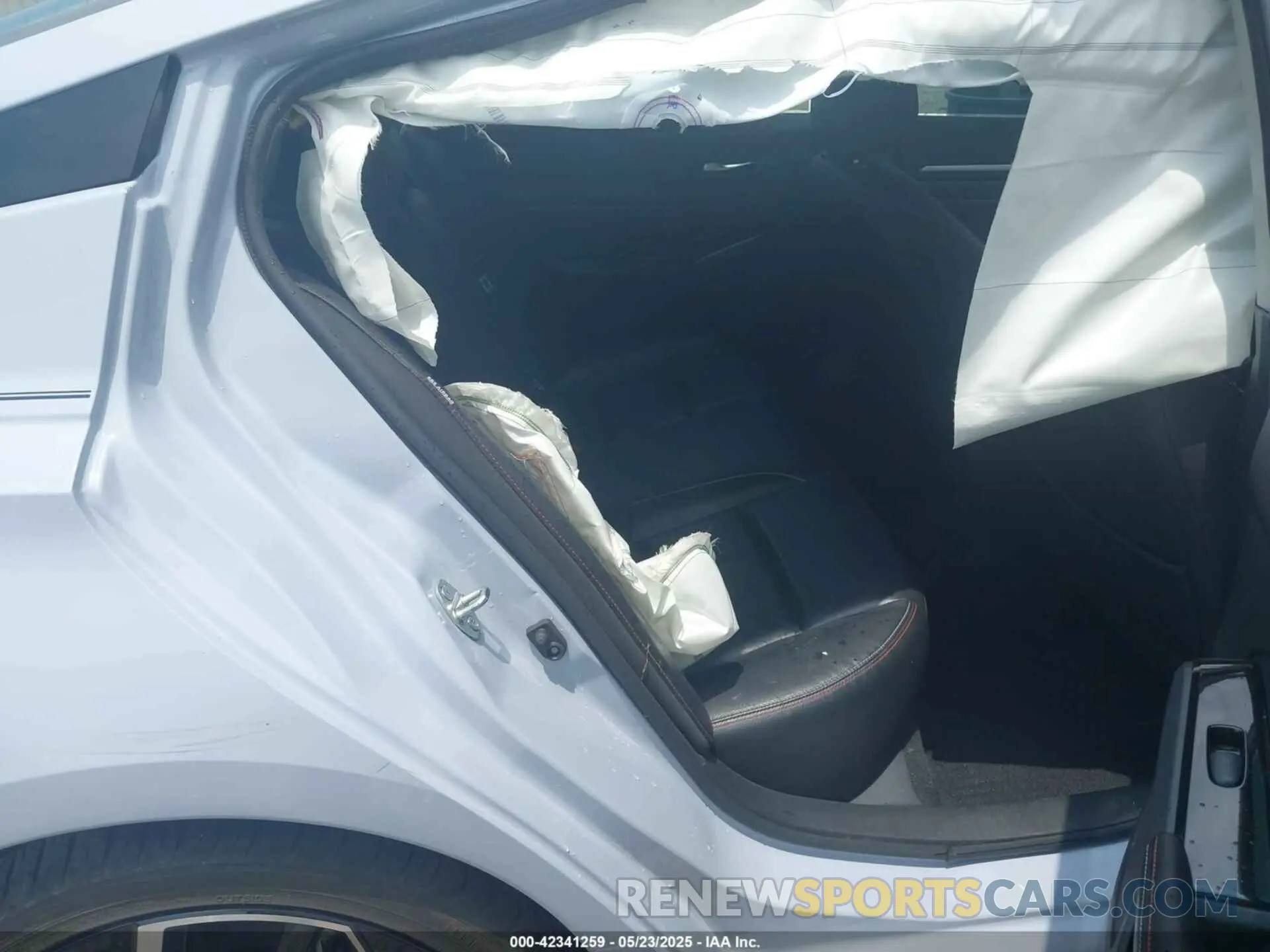8 fotografías del automóvil dañado 1N4BL4CV6PN401554 NISSAN ALTIMA 2023