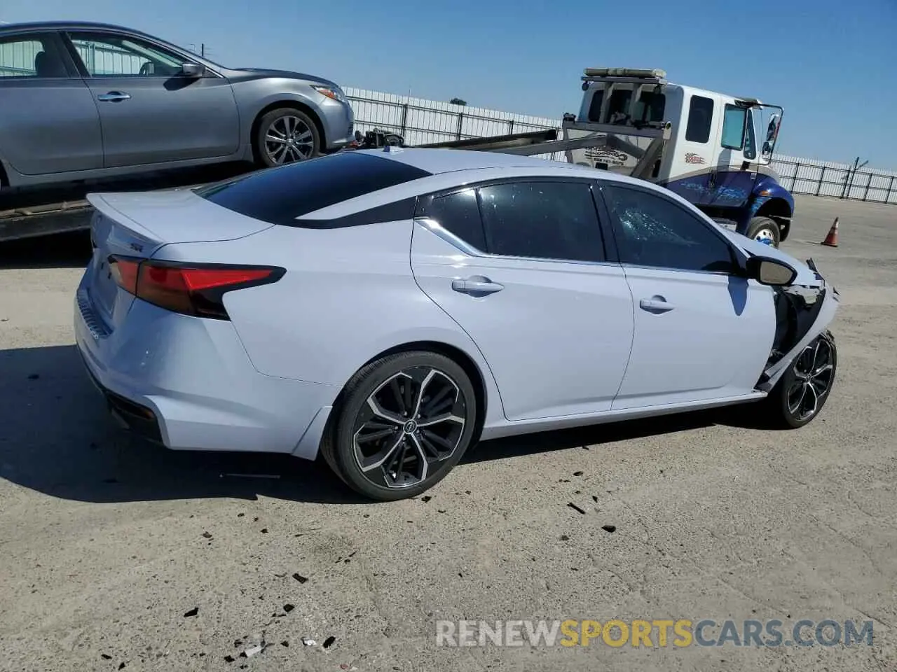 3 fotografías del automóvil dañado 1N4BL4CV7PN309563 NISSAN ALTIMA 2023