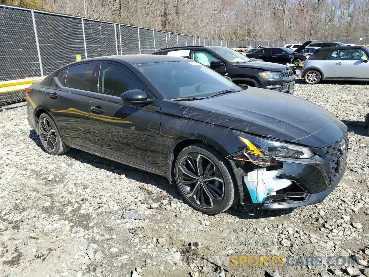 4 fotografías del automóvil dañado 1N4BL4CV7PN379225 NISSAN ALTIMA 2023