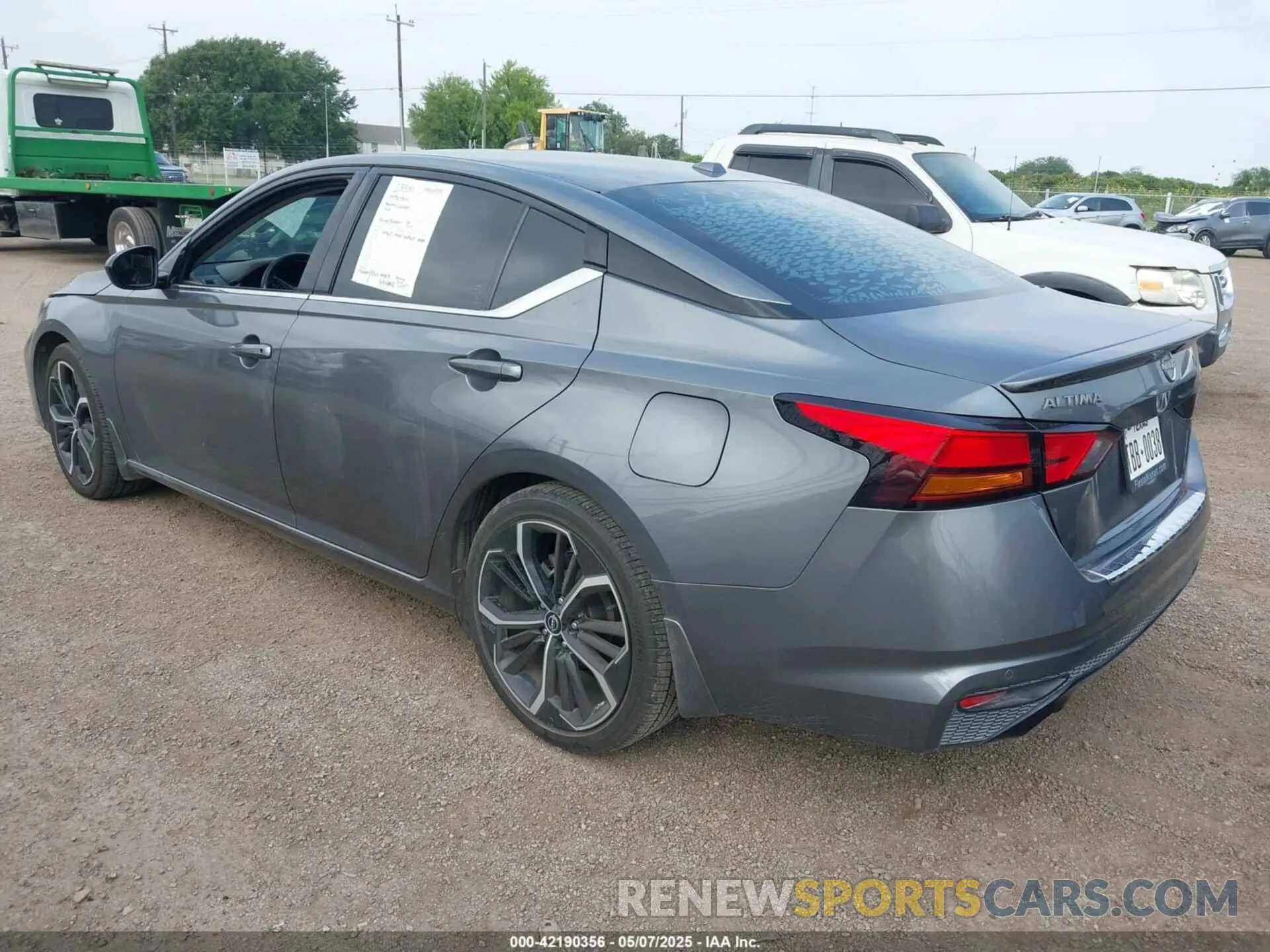 3 fotografías del automóvil dañado 1N4BL4CV7PN383694 NISSAN ALTIMA 2023