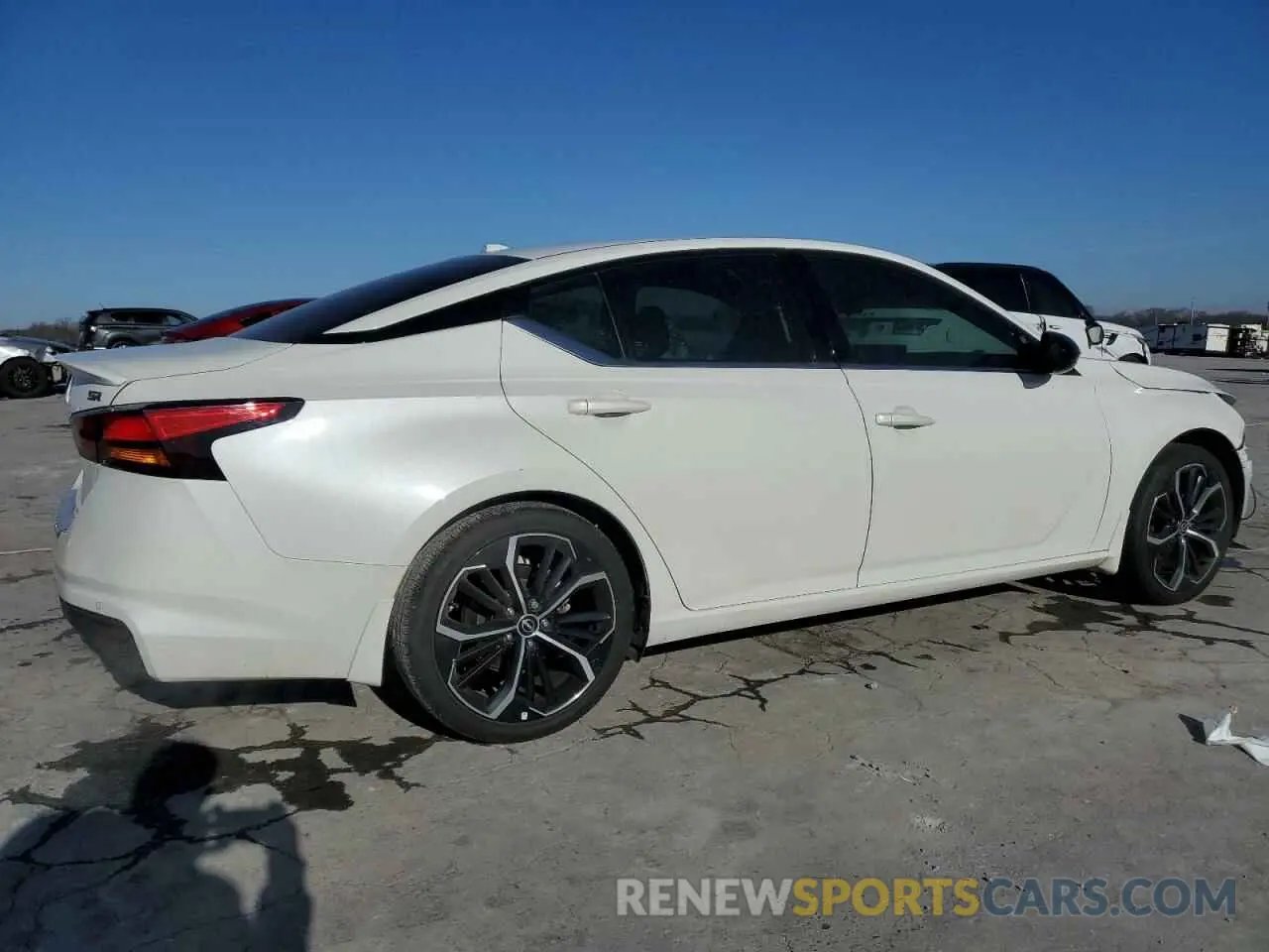 3 fotografías del automóvil dañado 1N4BL4CV8PN323780 NISSAN ALTIMA 2023