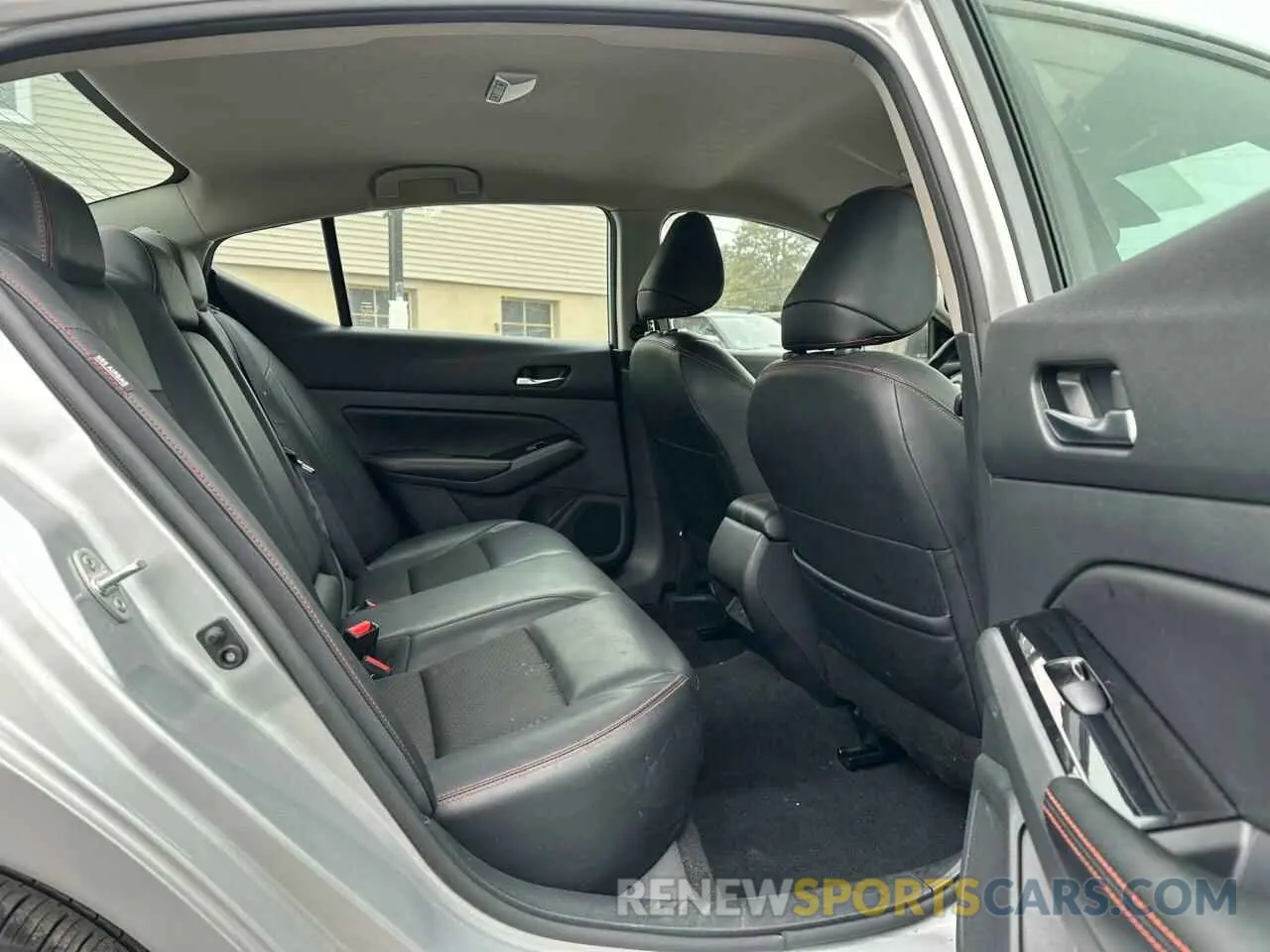 9 fotografías del automóvil dañado 1N4BL4CV9PN342340 NISSAN ALTIMA 2023