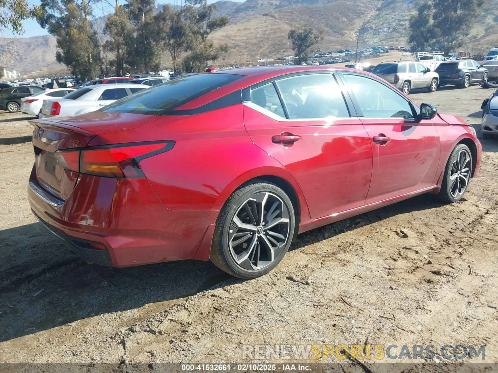4 fotografías del automóvil dañado 1N4BL4CV9PN371529 NISSAN ALTIMA 2023