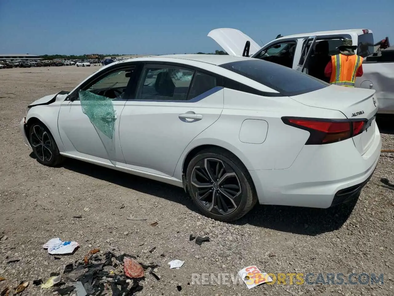 2 fotografías del automóvil dañado 1N4BL4CVXPN331198 NISSAN ALTIMA 2023
