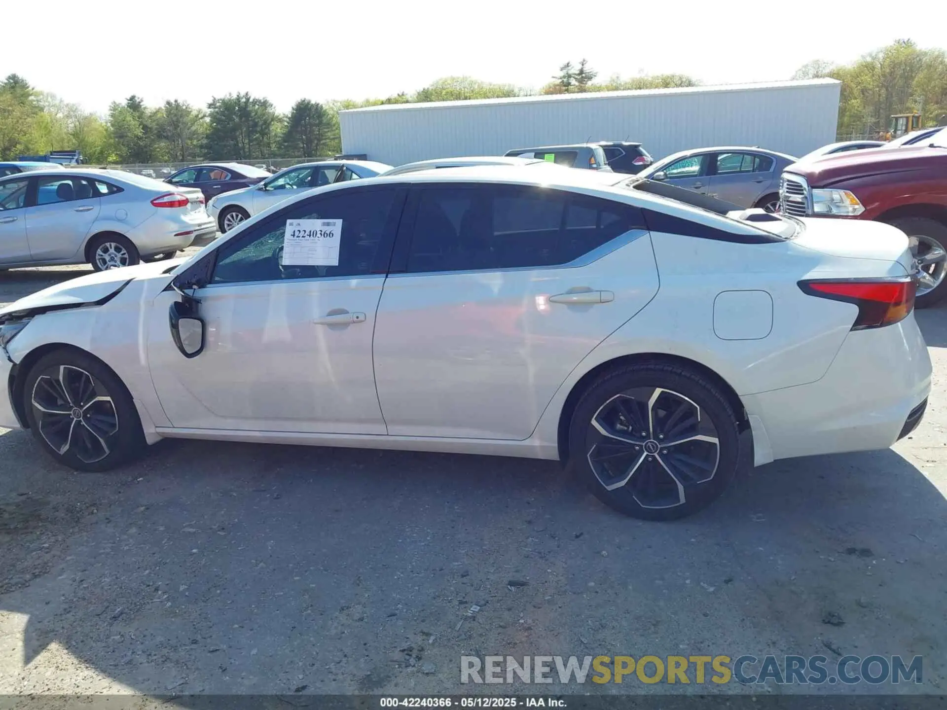 14 fotografías del automóvil dañado 1N4BL4CW1PN359254 NISSAN ALTIMA 2023