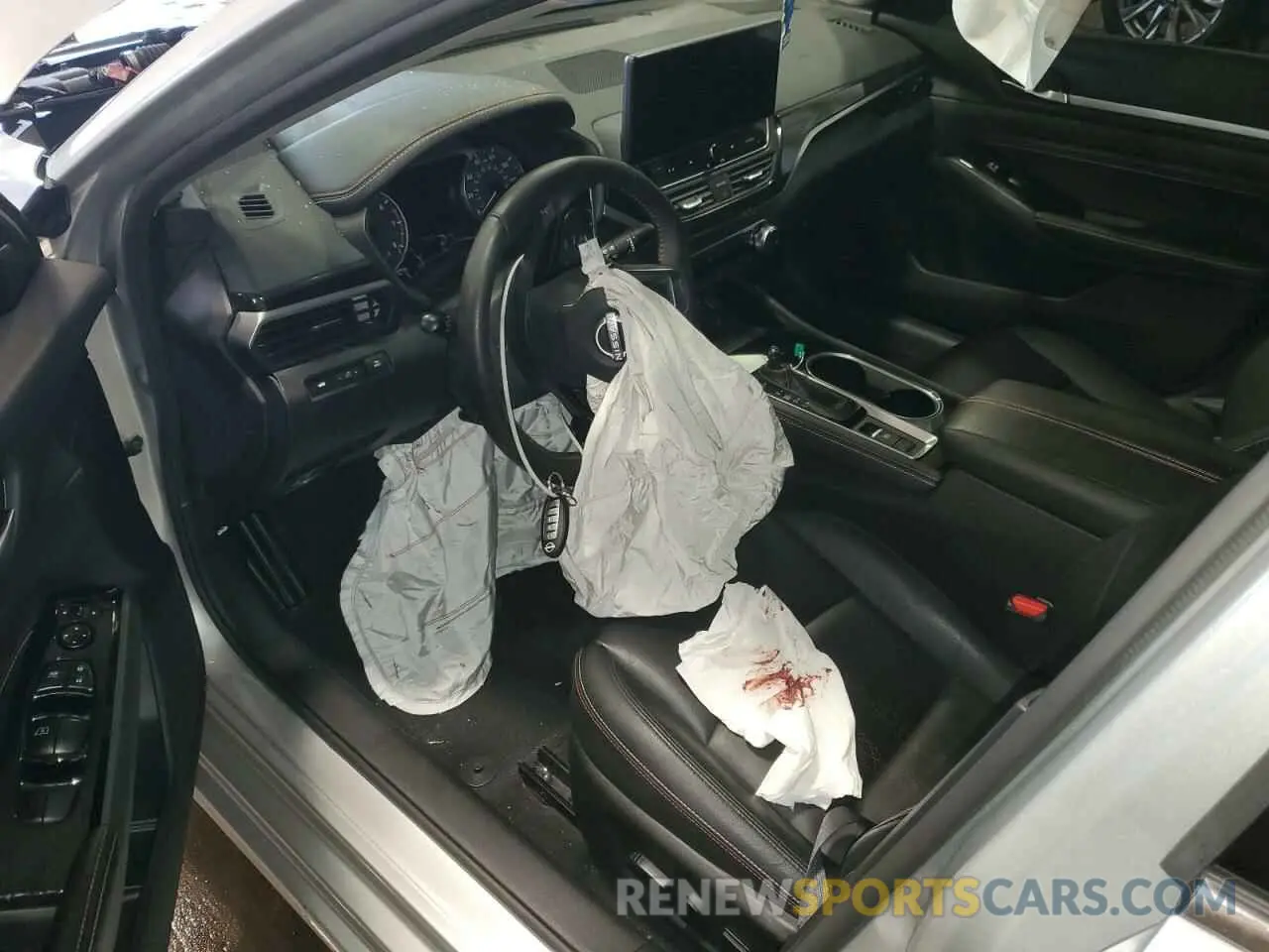 8 fotografías del automóvil dañado 1N4BL4CW2PN414035 NISSAN ALTIMA 2023