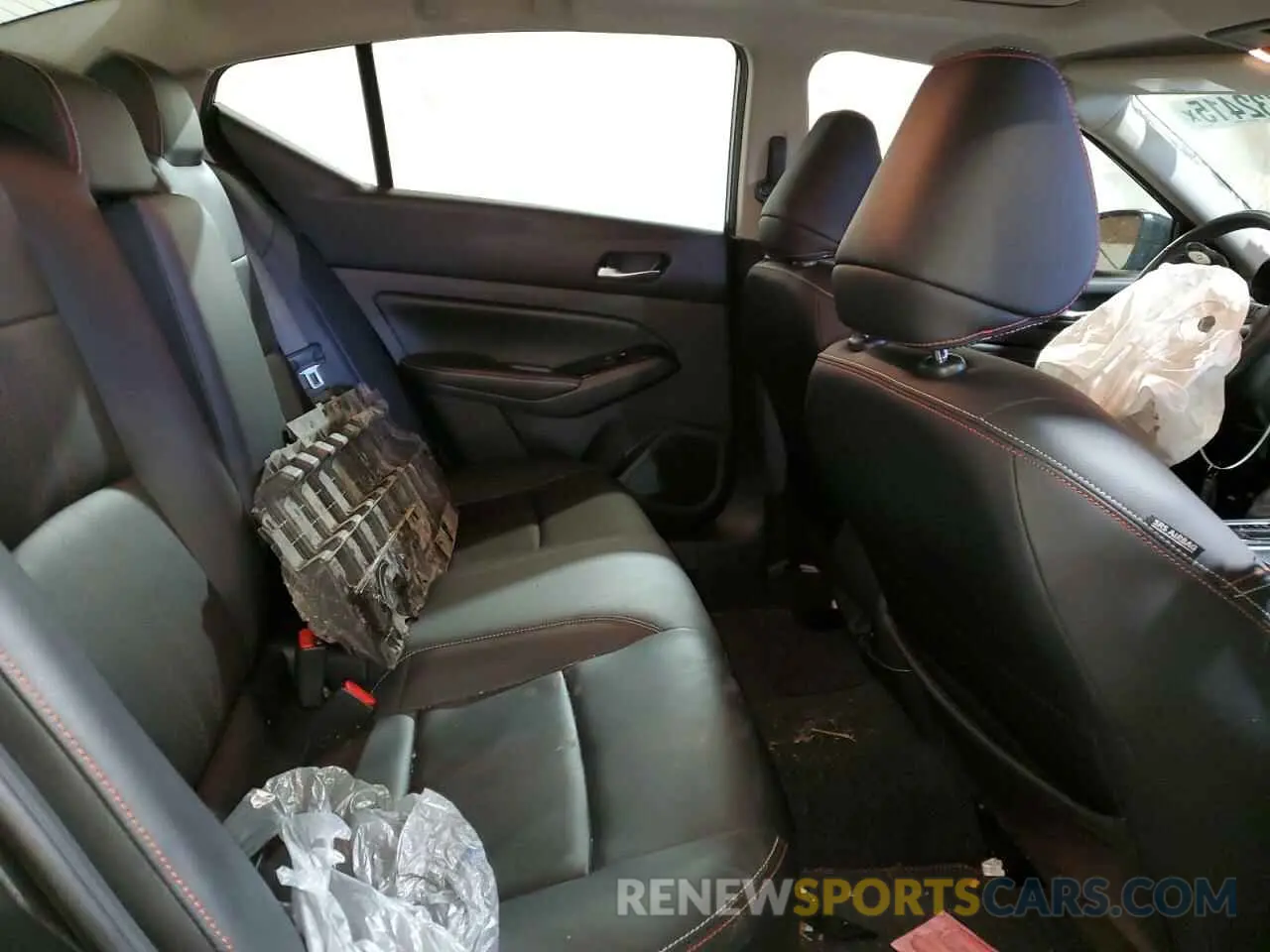 10 fotografías del automóvil dañado 1N4BL4CW3PN367632 NISSAN ALTIMA 2023