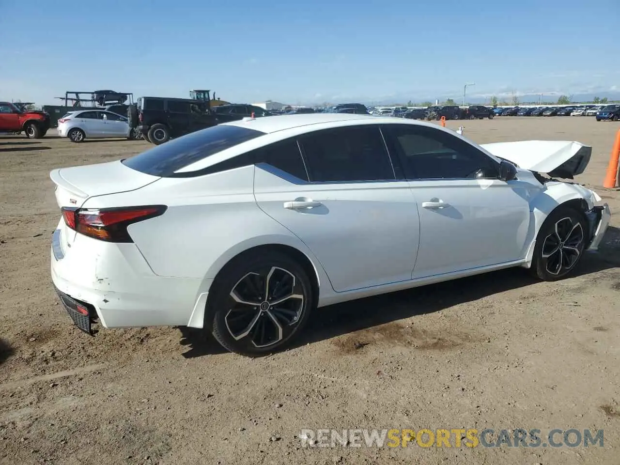3 fotografías del automóvil dañado 1N4BL4CW6PN325875 NISSAN ALTIMA 2023