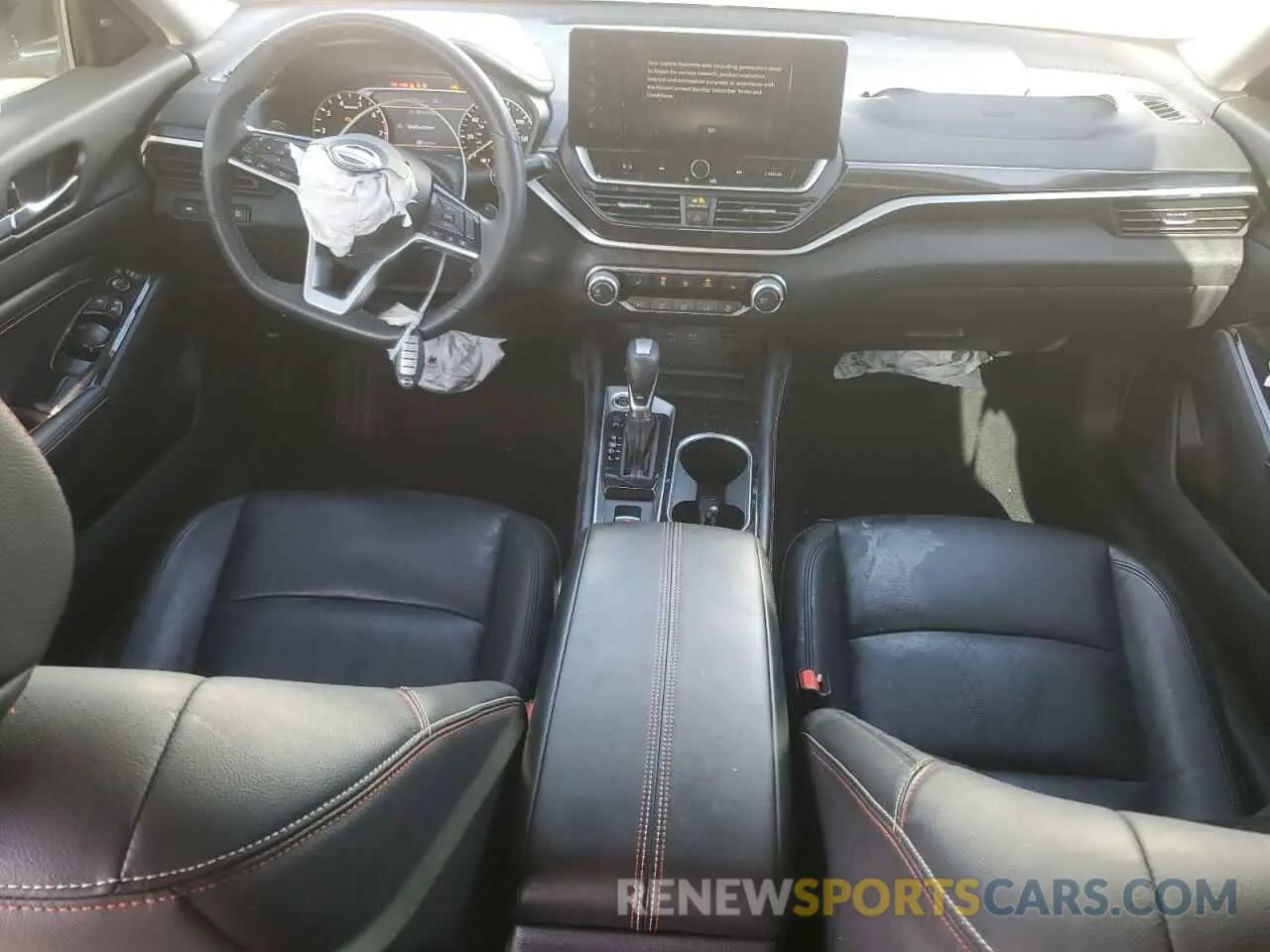 8 fotografías del automóvil dañado 1N4BL4CW6PN325875 NISSAN ALTIMA 2023