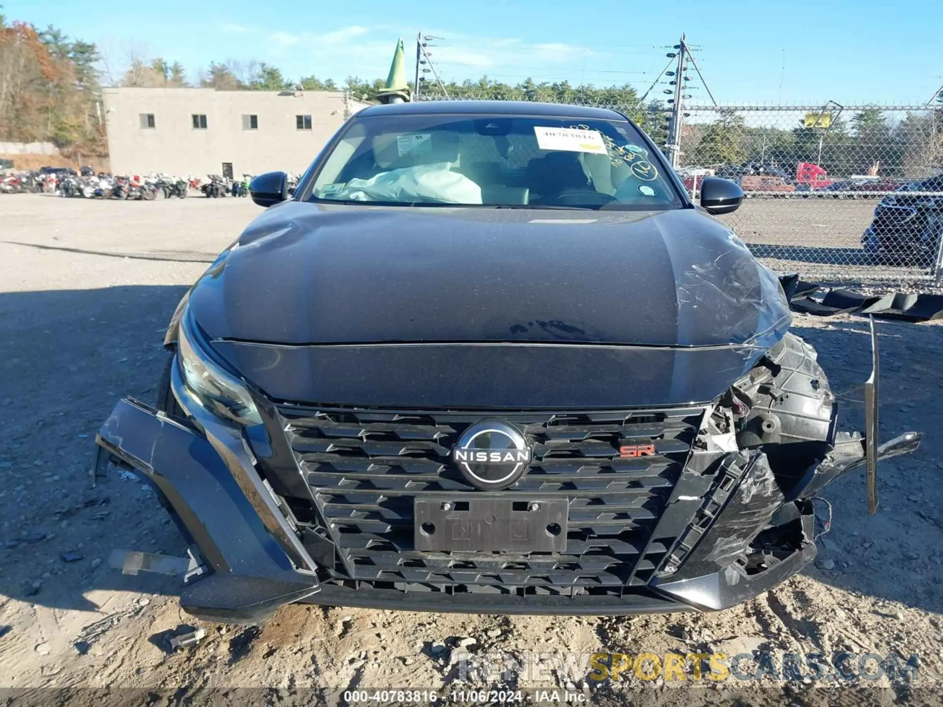 13 fotografías del automóvil dañado 1N4BL4CW6PN349657 NISSAN ALTIMA 2023