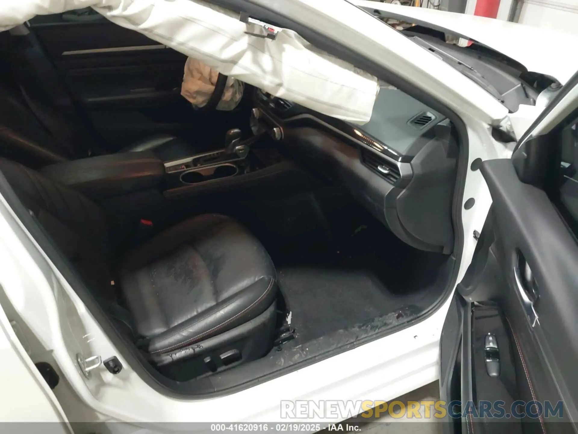 5 fotografías del automóvil dañado 1N4BL4CW9PN383401 NISSAN ALTIMA 2023