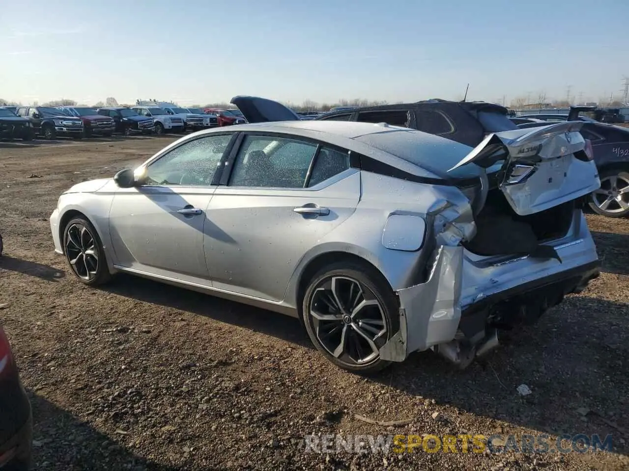 2 fotografías del automóvil dañado 1N4BL4CWXPN358877 NISSAN ALTIMA 2023